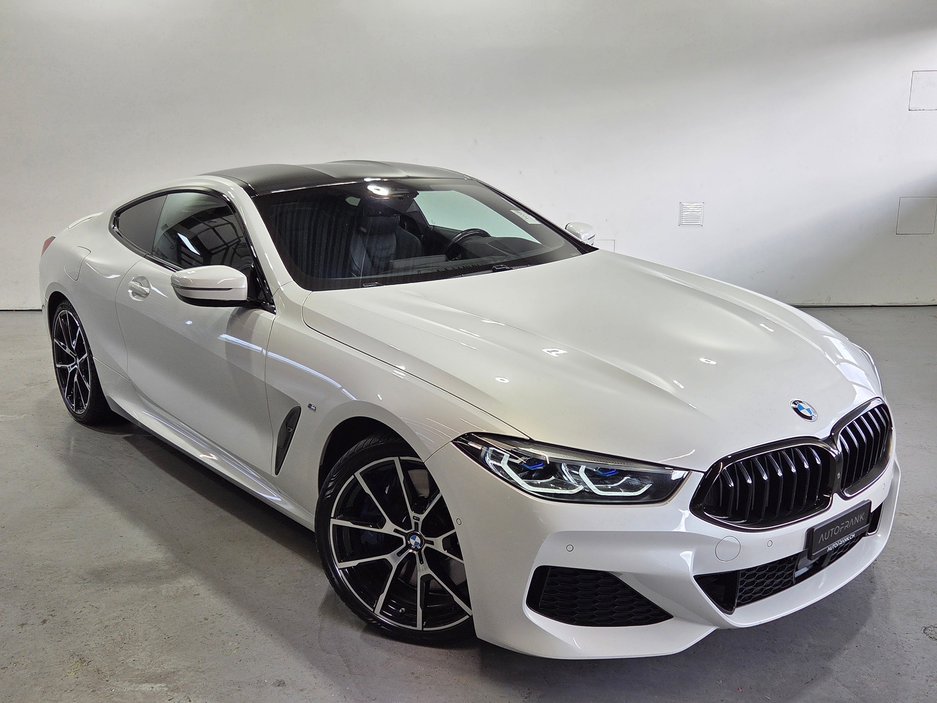 BMW 840d xDrive Coupé-image-3