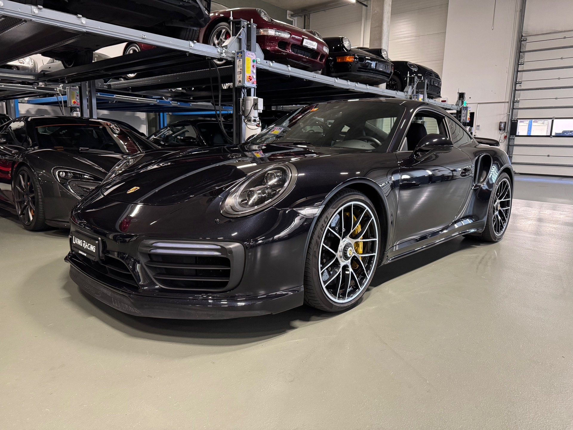 PORSCHE 911 Turbo S PDK Stg2+ *720HP*-image-1