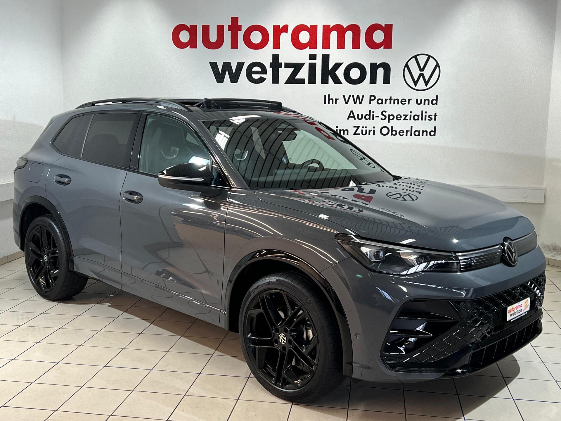 VW Tiguan 2.0 TSI DSG R-Line 4Motion-image-0