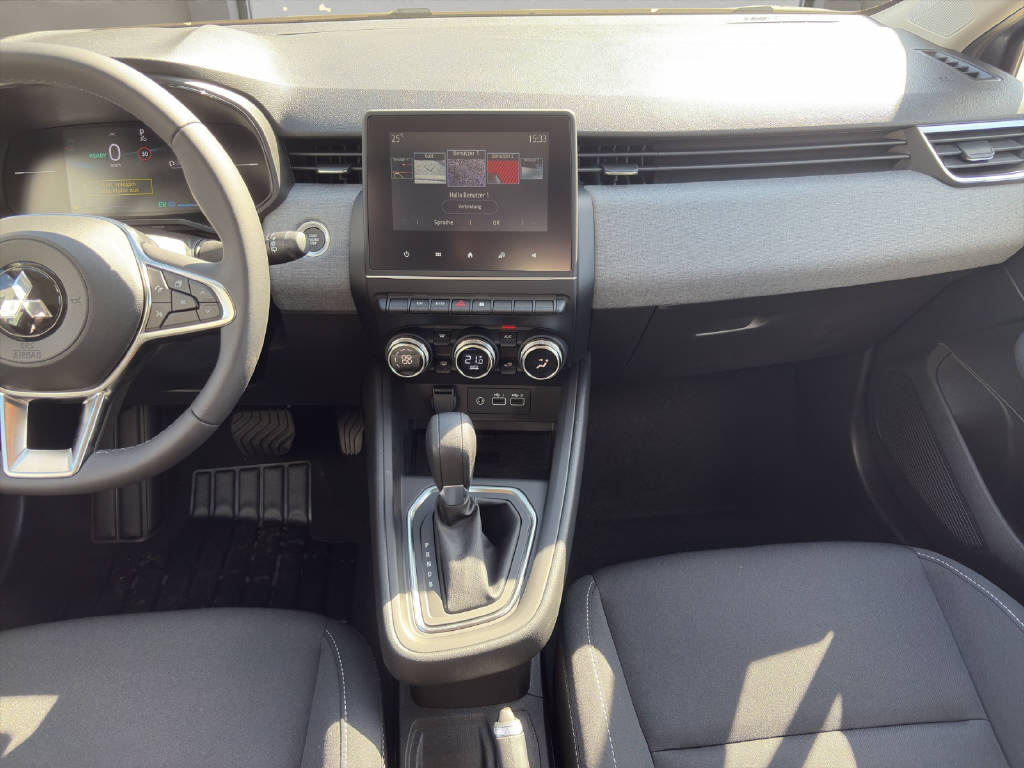 MITSUBISHI Colt 1.6 HEV Invite-image-11