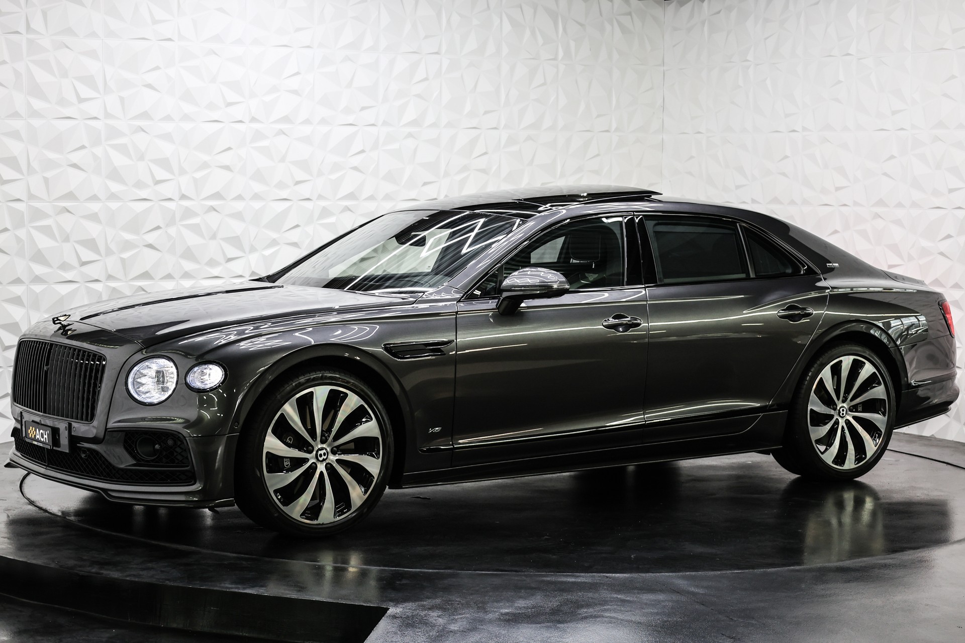 BENTLEY Flying Spur 4.0 V8 First Edition-image-8
