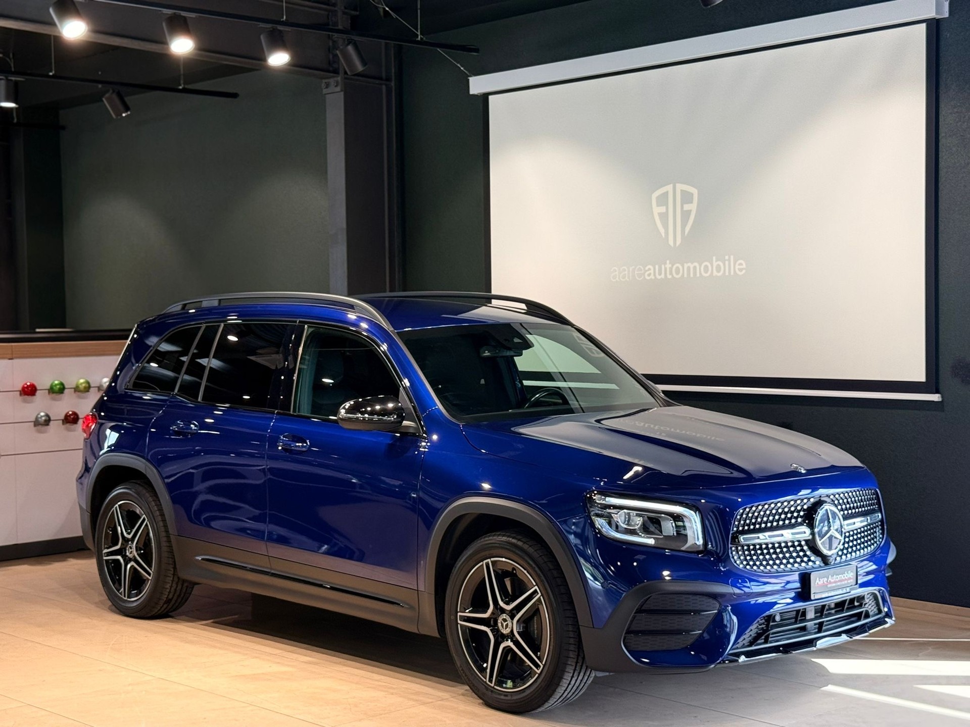 MERCEDES-BENZ GLB 220 d 4Matic AMG Line 8G-Tronic