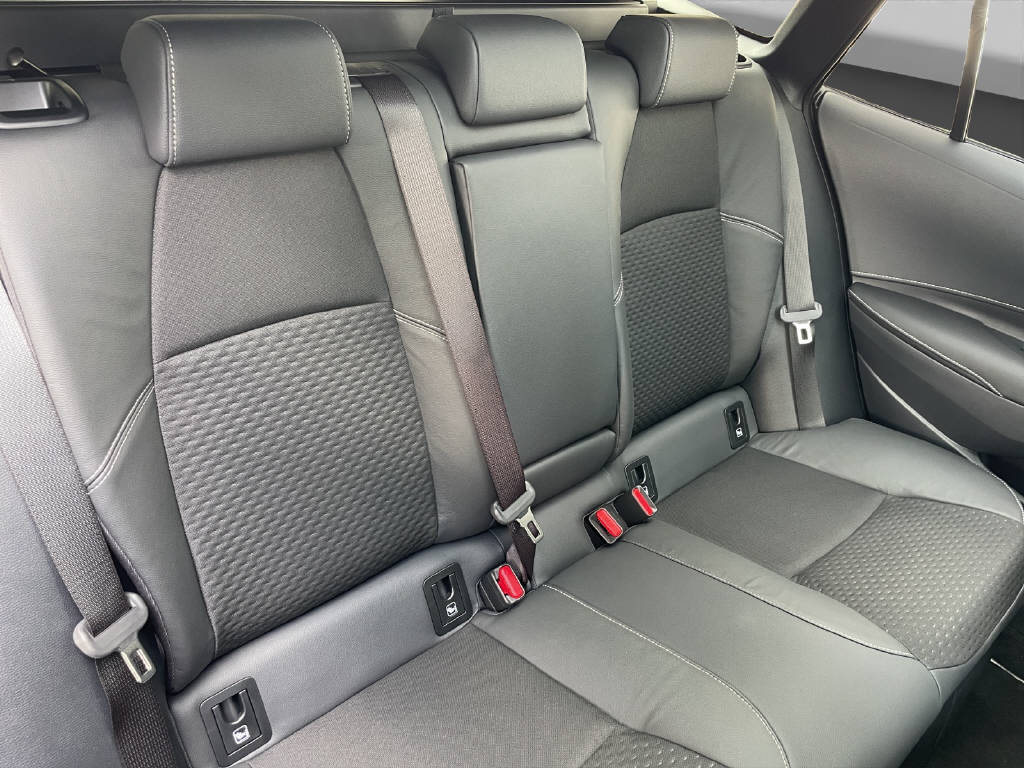 TOYOTA Corolla Touring Sports 2.0 HSD 47249/000-image-13