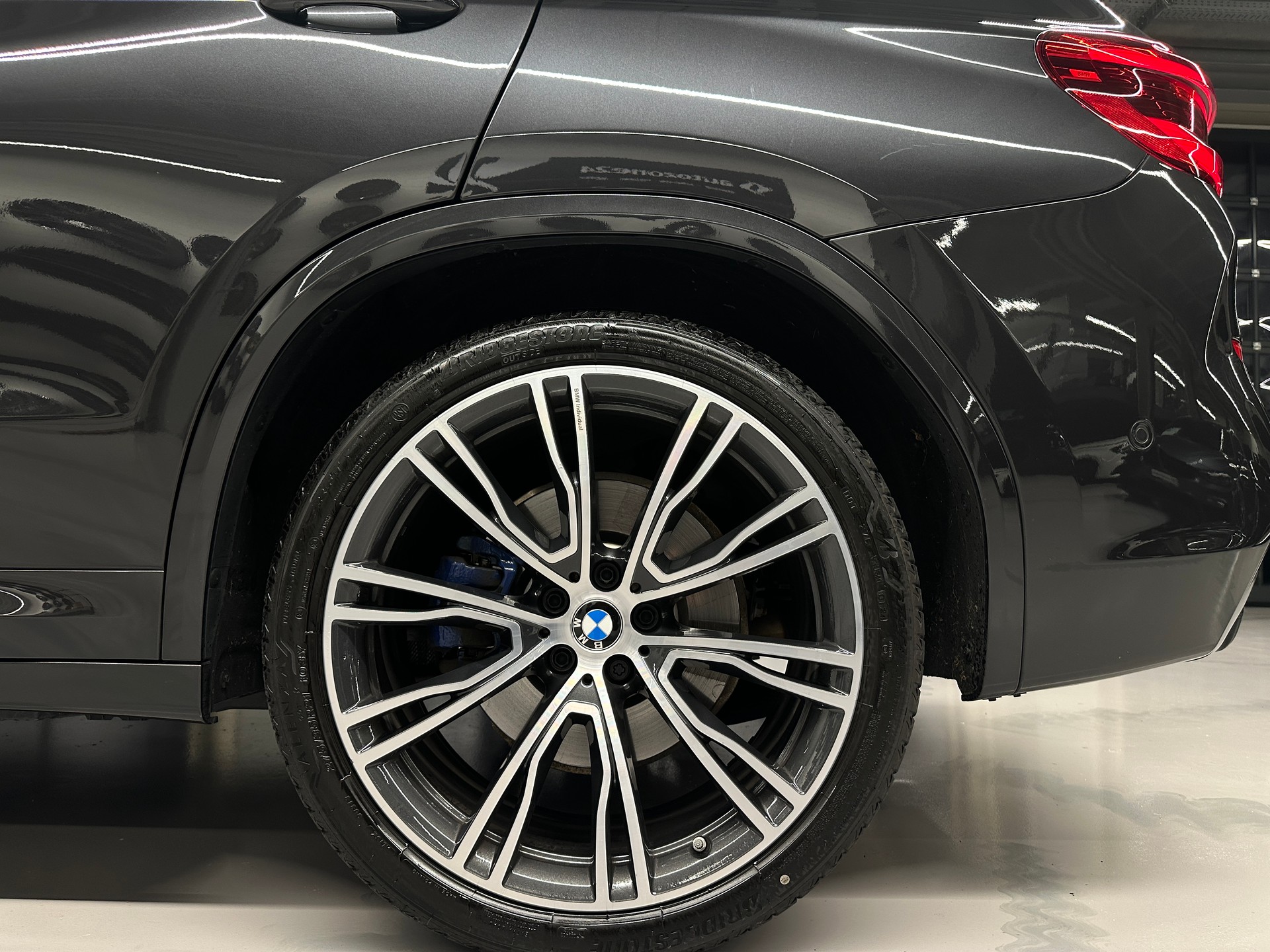 BMW X3 M40d *CH-Auto*Gratis Service*Sitzbelüftung*Panorama*Sitzheizung im Fond*Driving Assistant Pro*-image-14