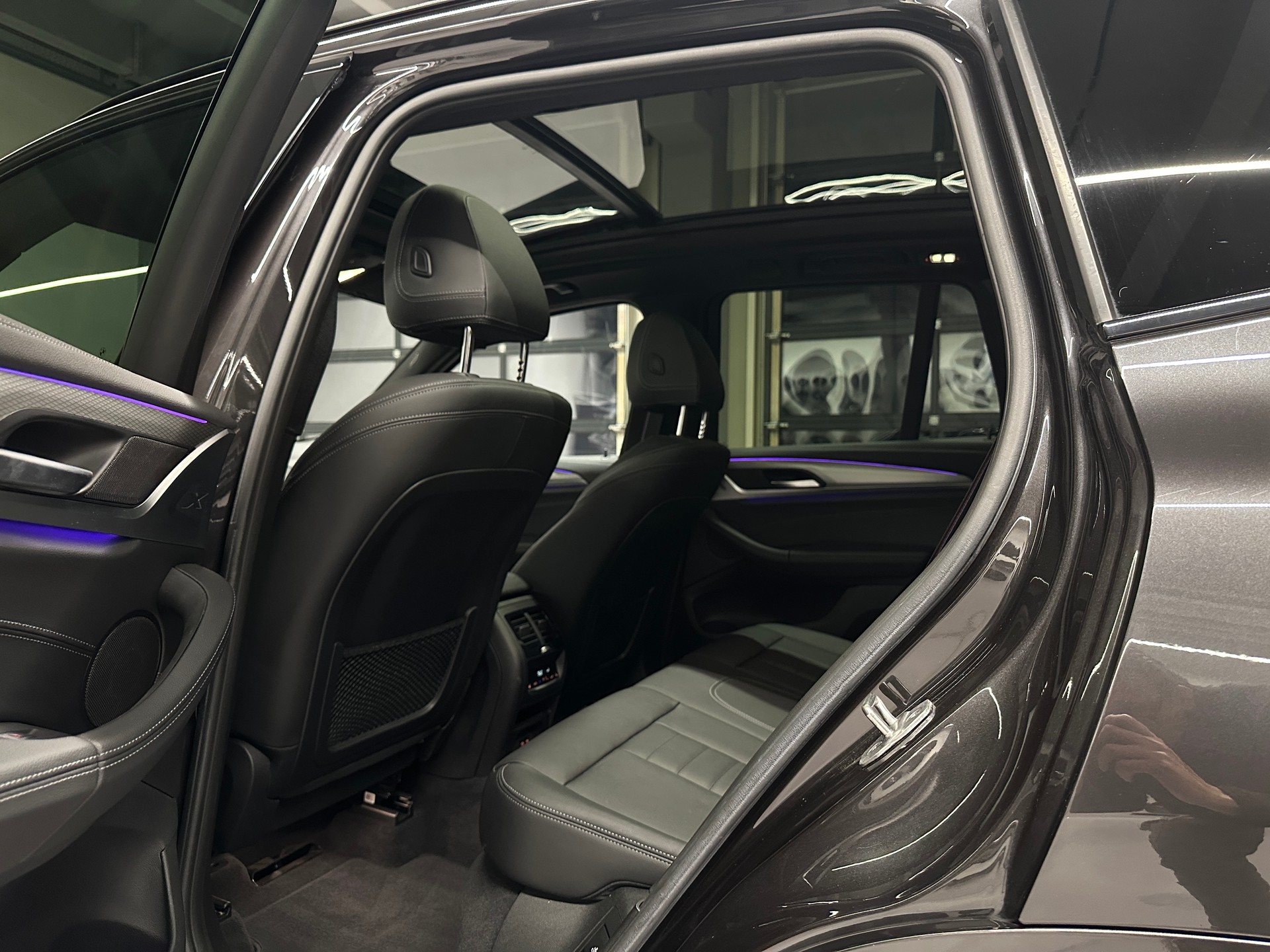 BMW X3 M40d *CH-Auto*Gratis Service*Sitzbelüftung*Panorama*Sitzheizung im Fond*Driving Assistant Pro*-image-18