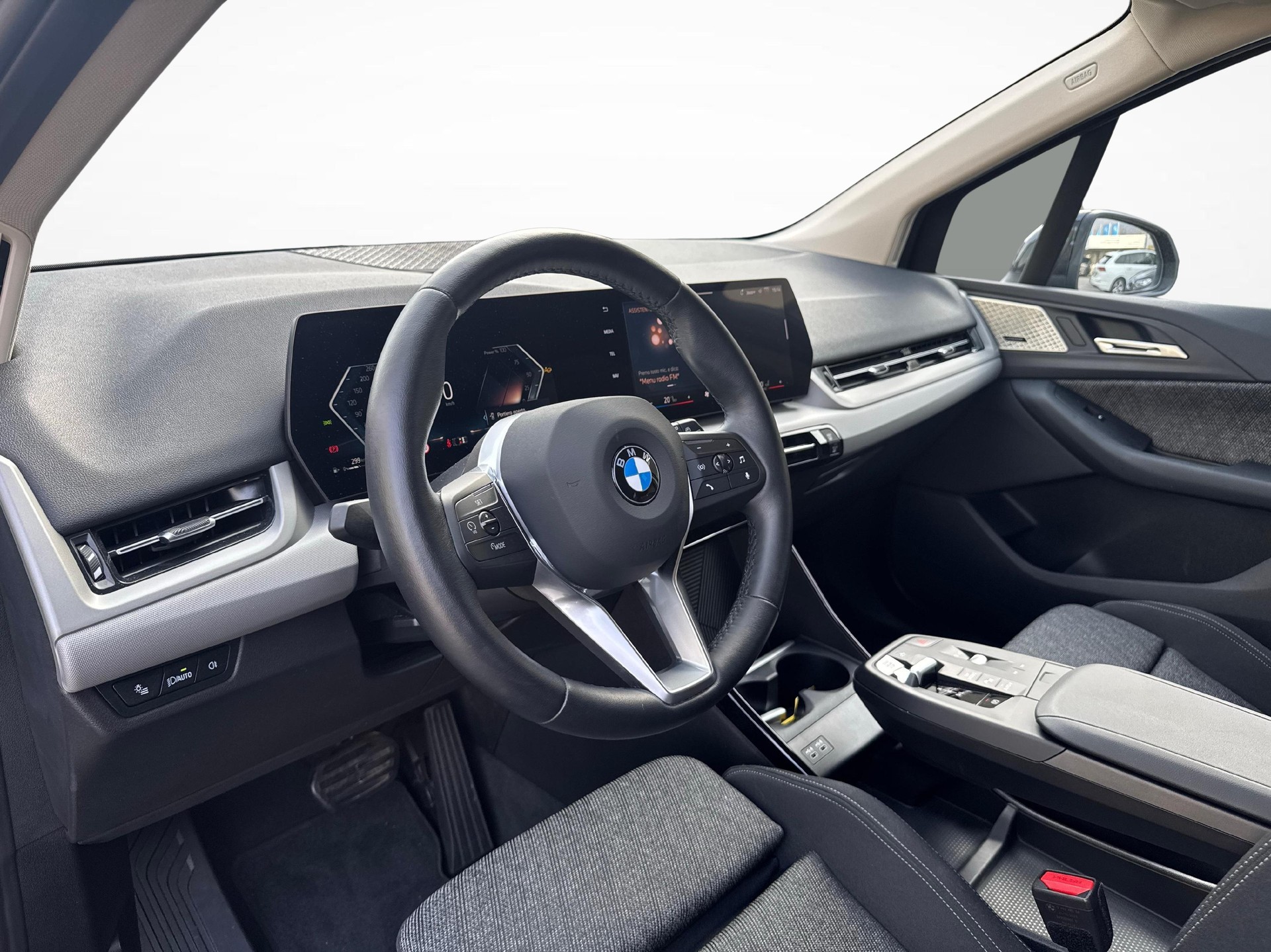BMW 223i xDrive paddles Active Tourer-image-12