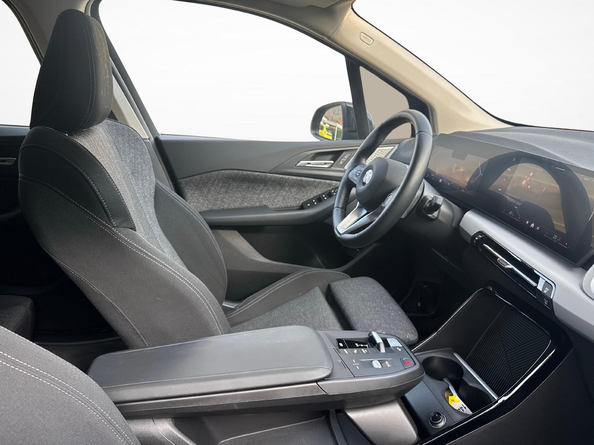 BMW 223i xDrive paddles Active Tourer-image-18