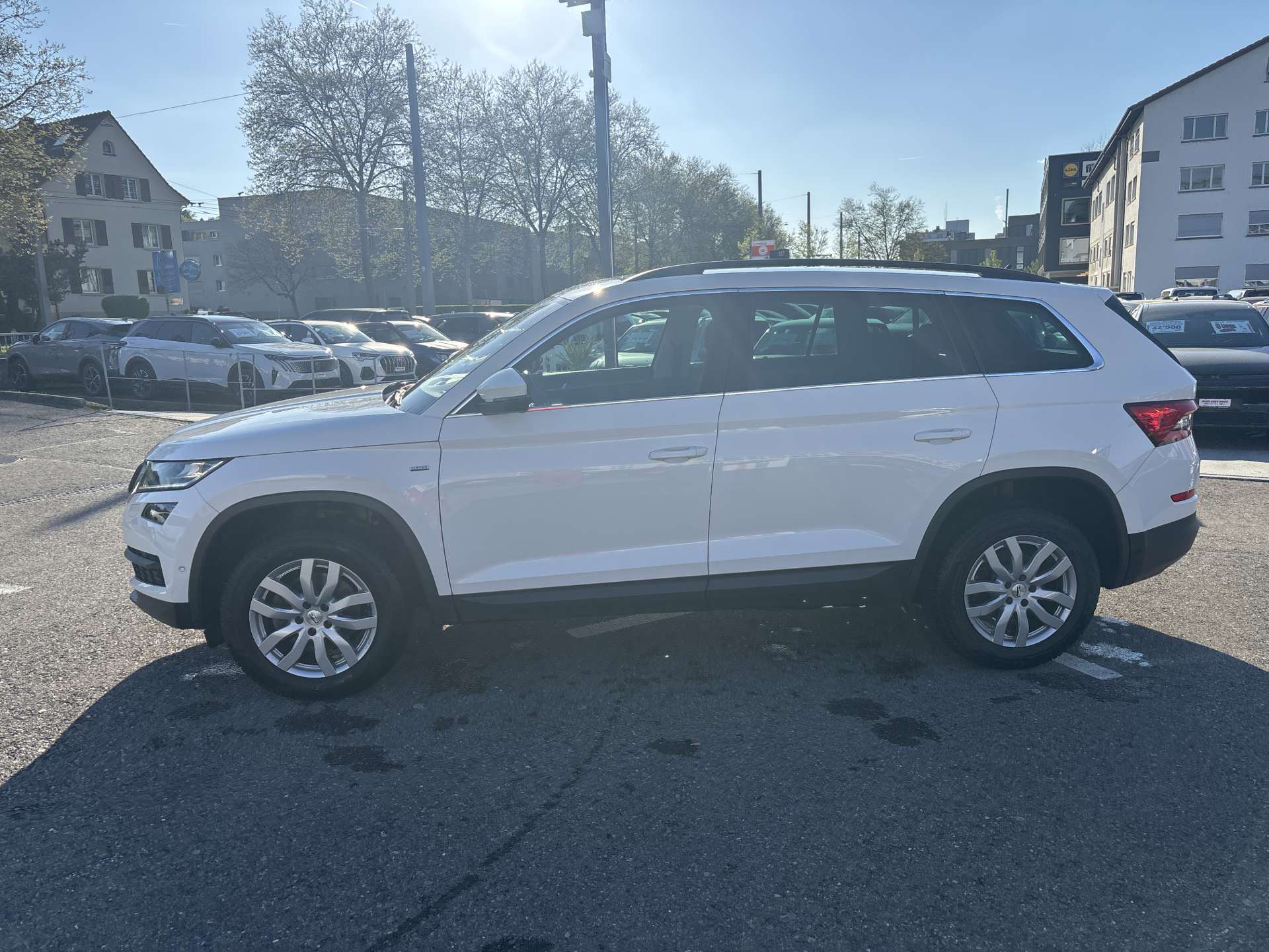 SKODA Kodiaq 2.0 TDi CR Ambition 4x4 DSG-Automat-image-10