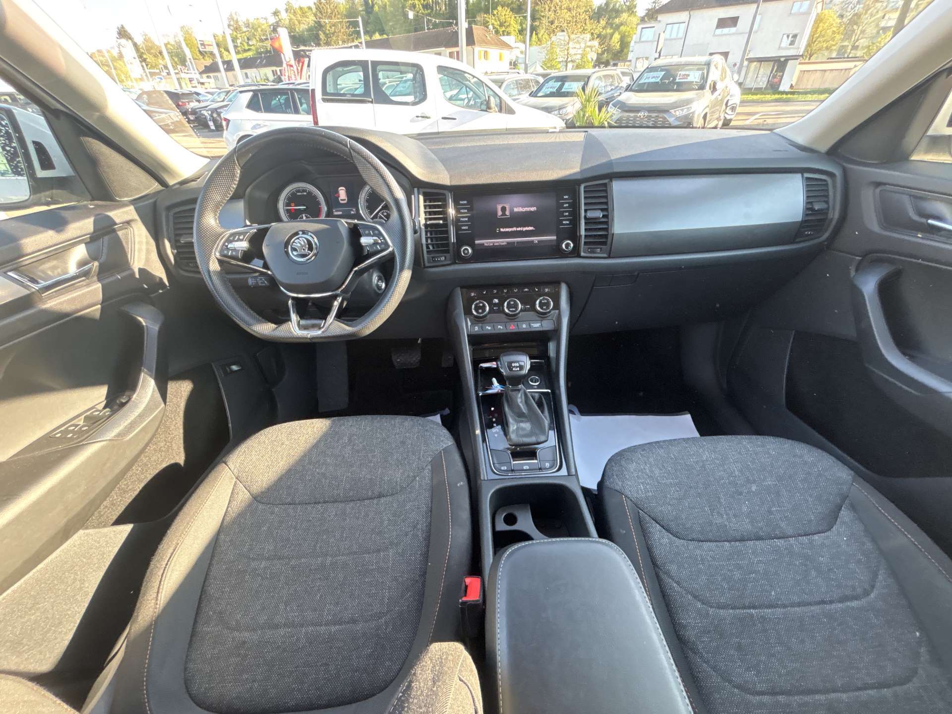 SKODA Kodiaq 2.0 TDi CR Ambition 4x4 DSG-Automat-image-14