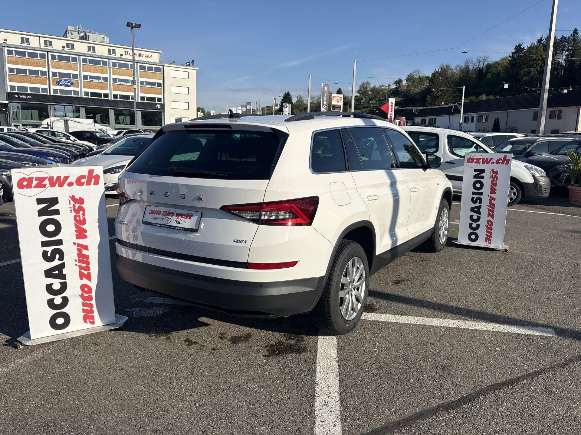 SKODA Kodiaq 2.0 TDi CR Ambition 4x4 DSG-Automat-image-2