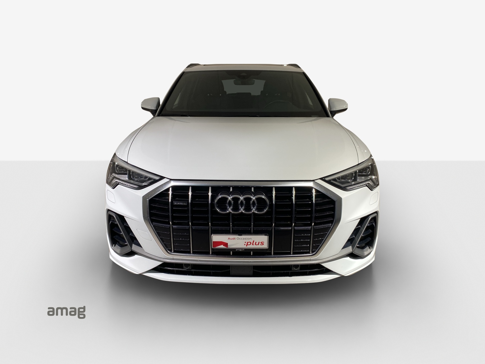 AUDI Q3 40 TDI S line Attraction quattro S-tronic-image-6