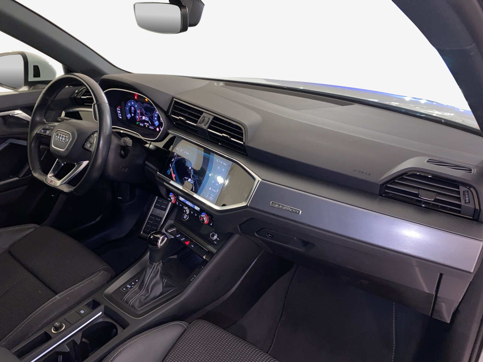 AUDI Q3 40 TDI S line Attraction quattro S-tronic-image-14