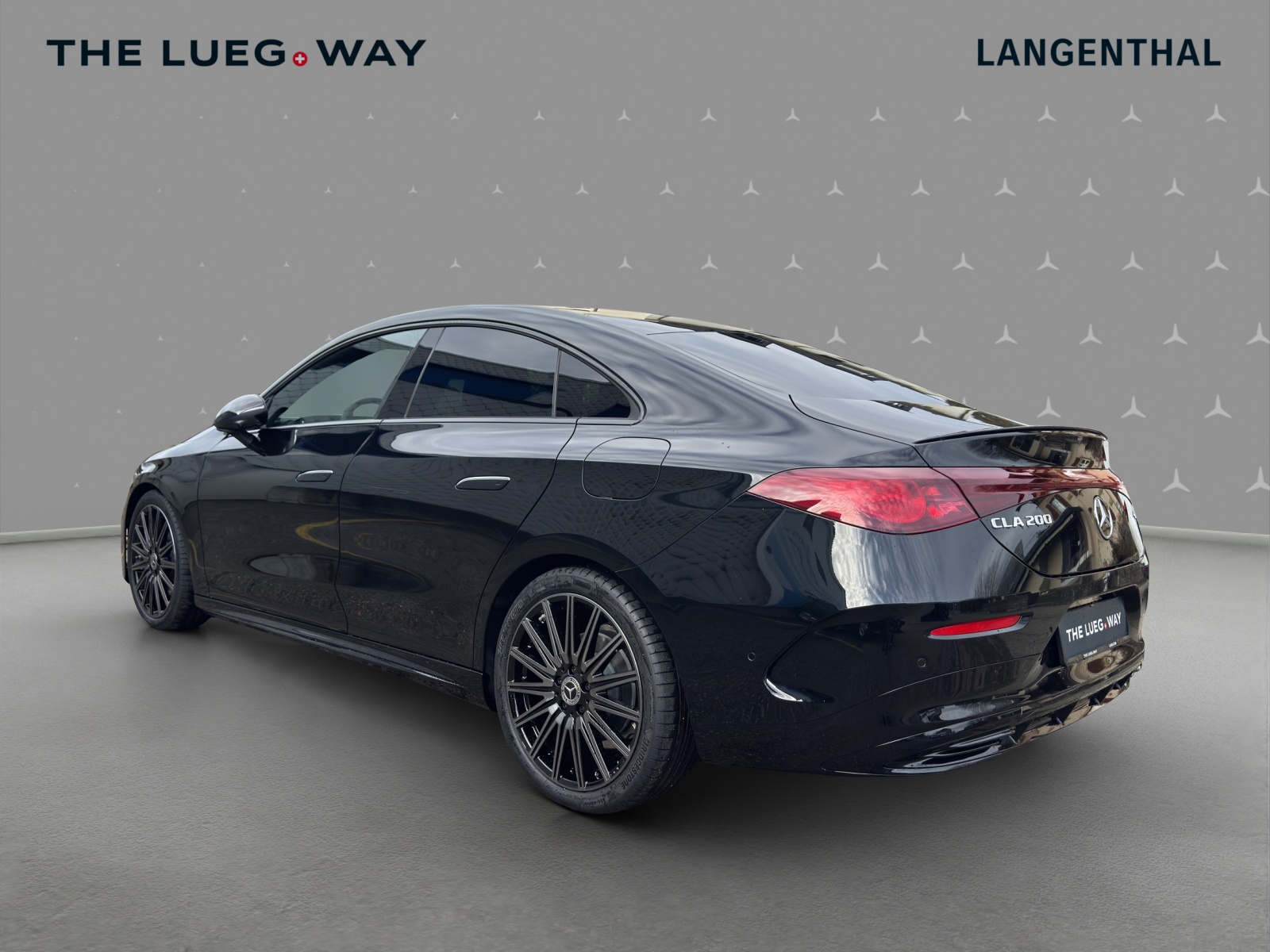 MERCEDES-BENZ CLA 200 4MATIC-image-2