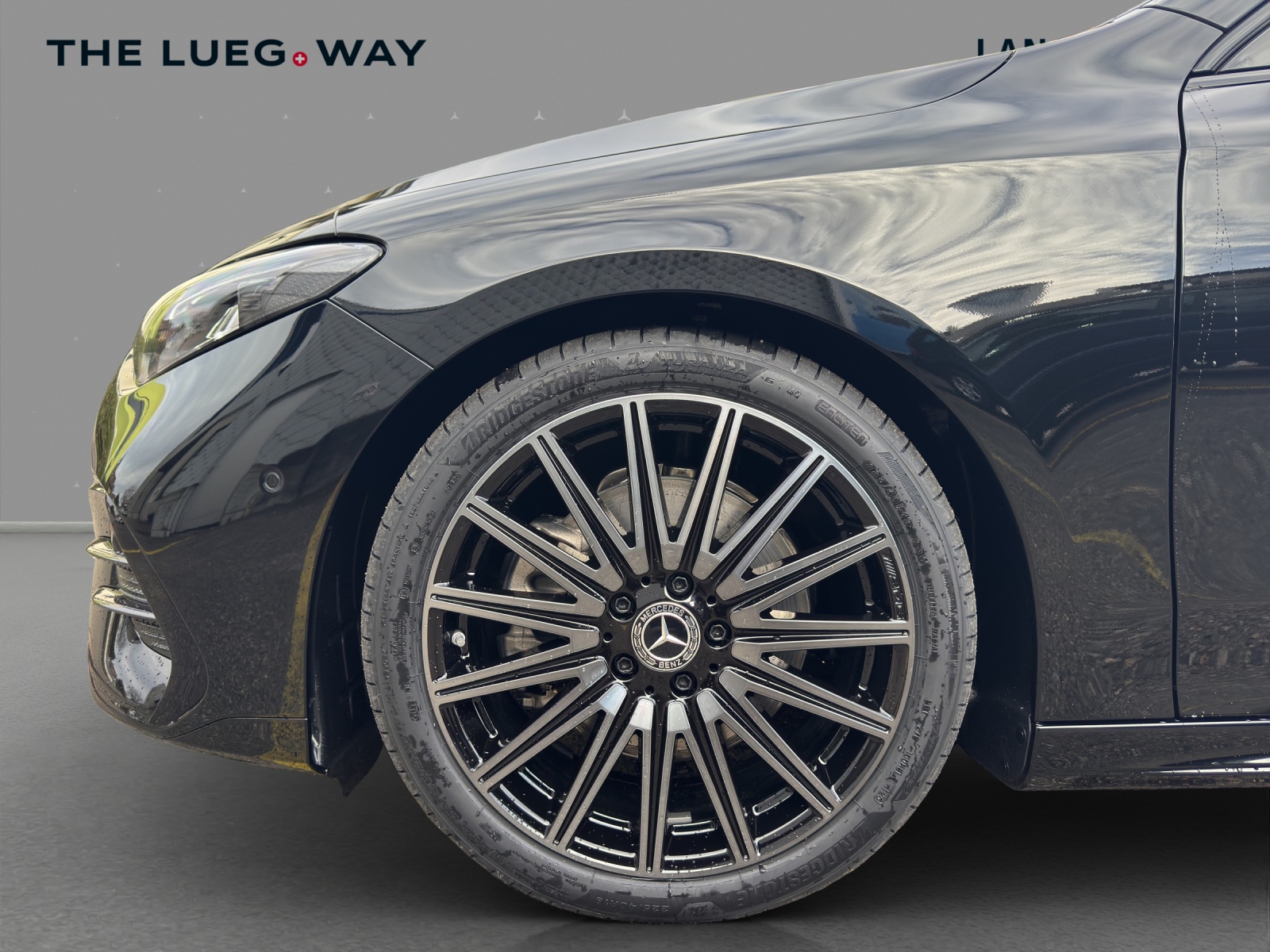 MERCEDES-BENZ CLA 200 4MATIC-image-8