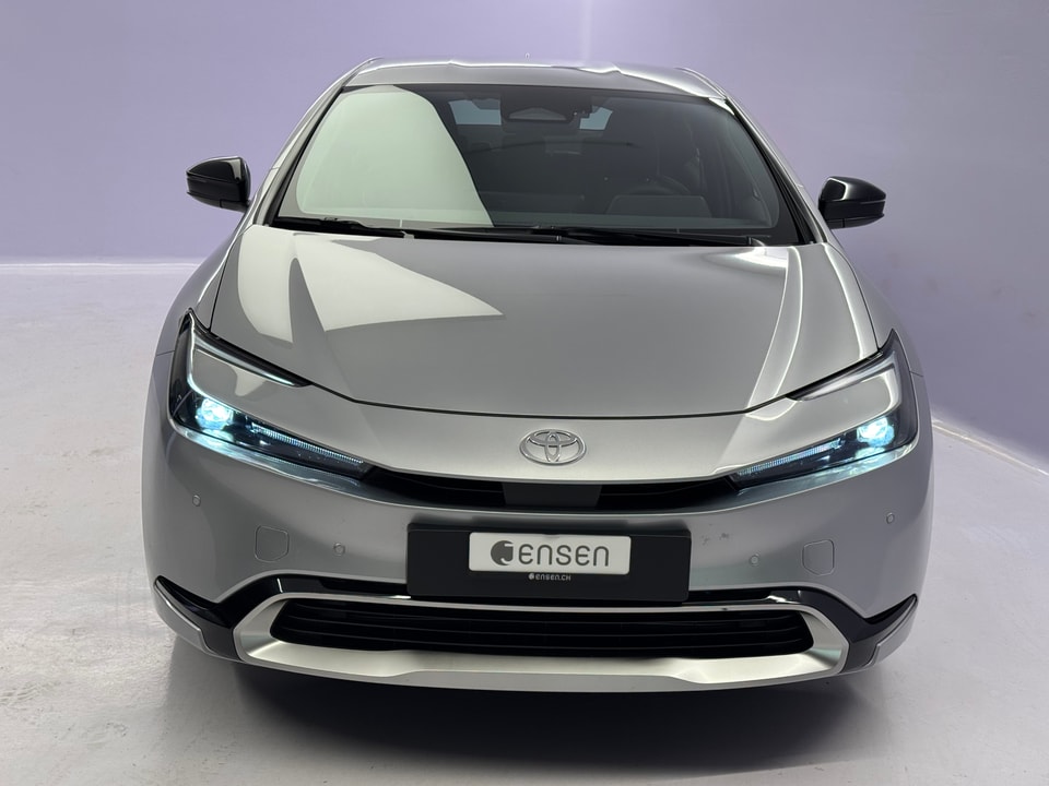 Prius Plug-in Hybrid 2.0 Style