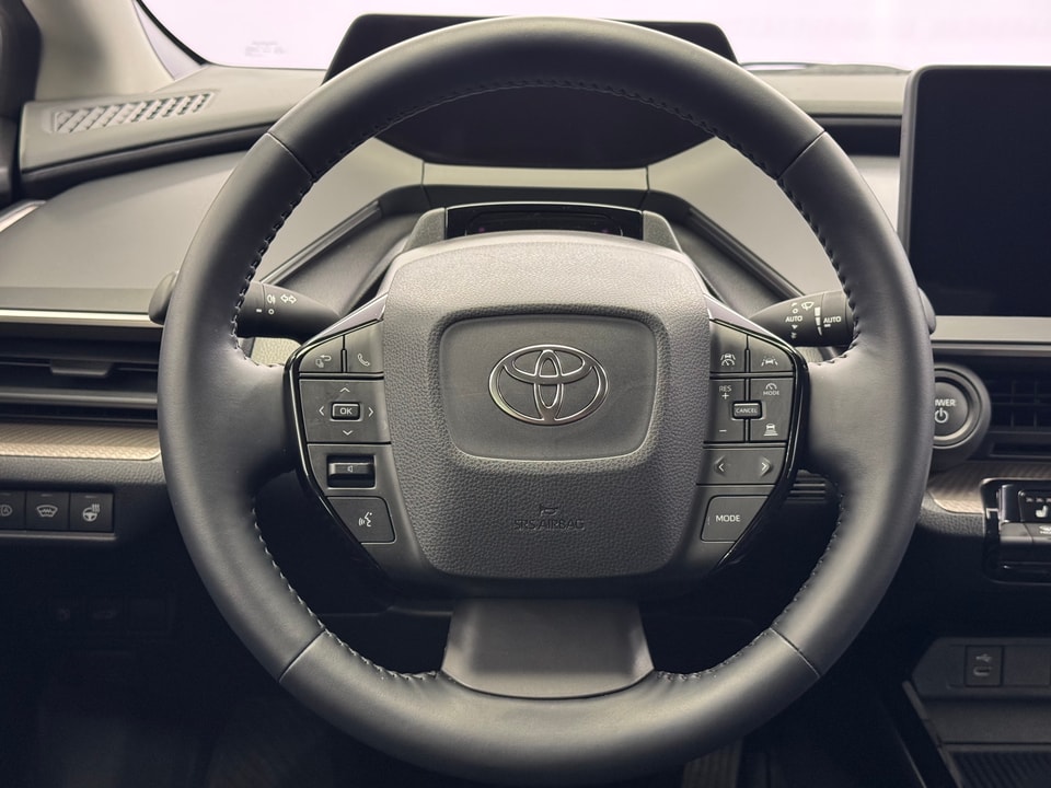 Prius Plug-in Hybrid 2.0 Style