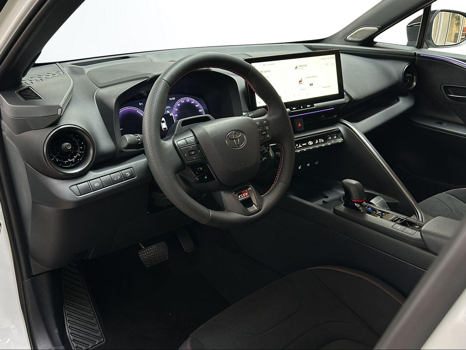 TOYOTA C-HR 2.0 PHEV GR Sport Premiere-image-10