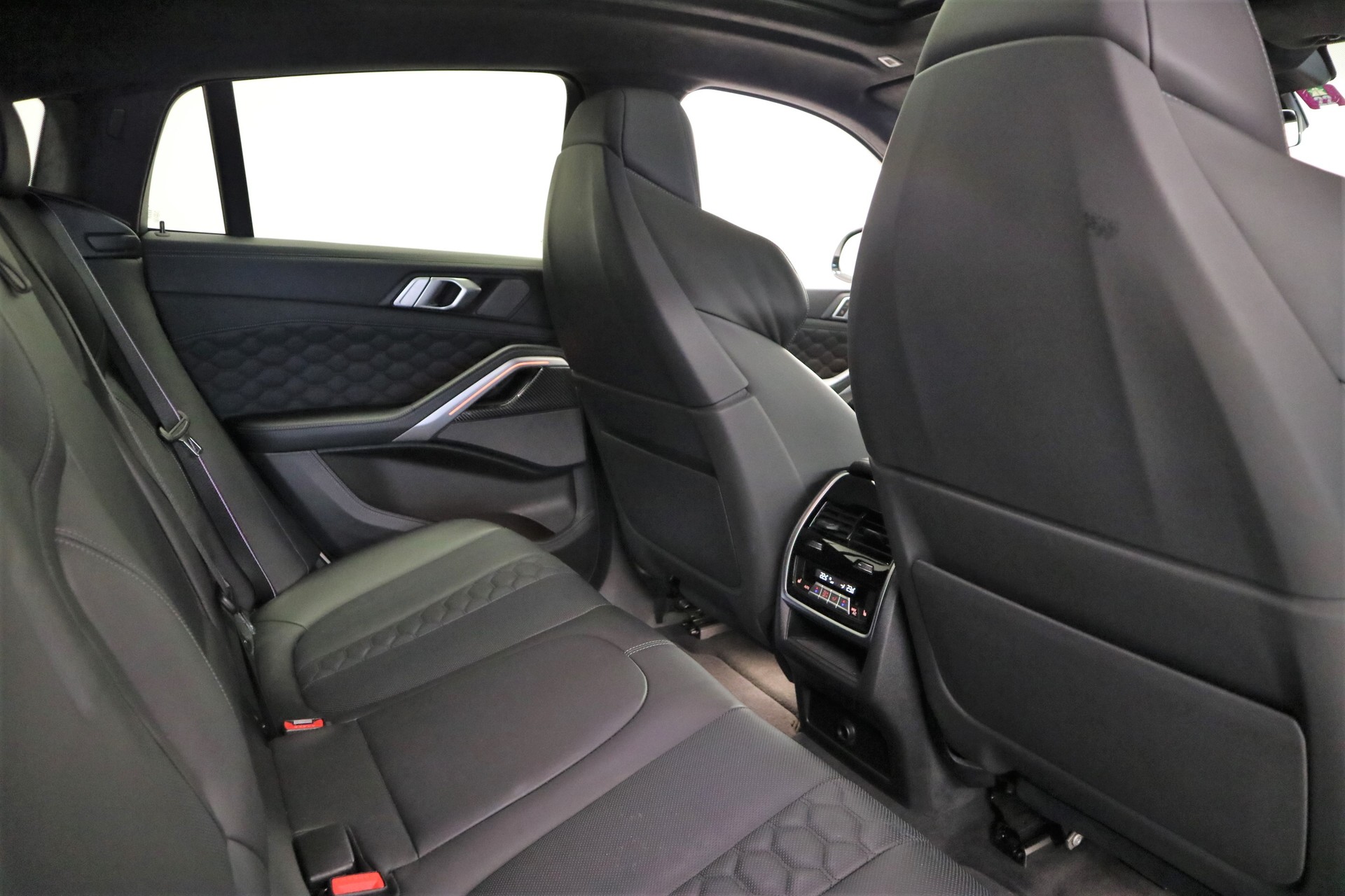 BMW X6M Steptronic M Competition-image-7