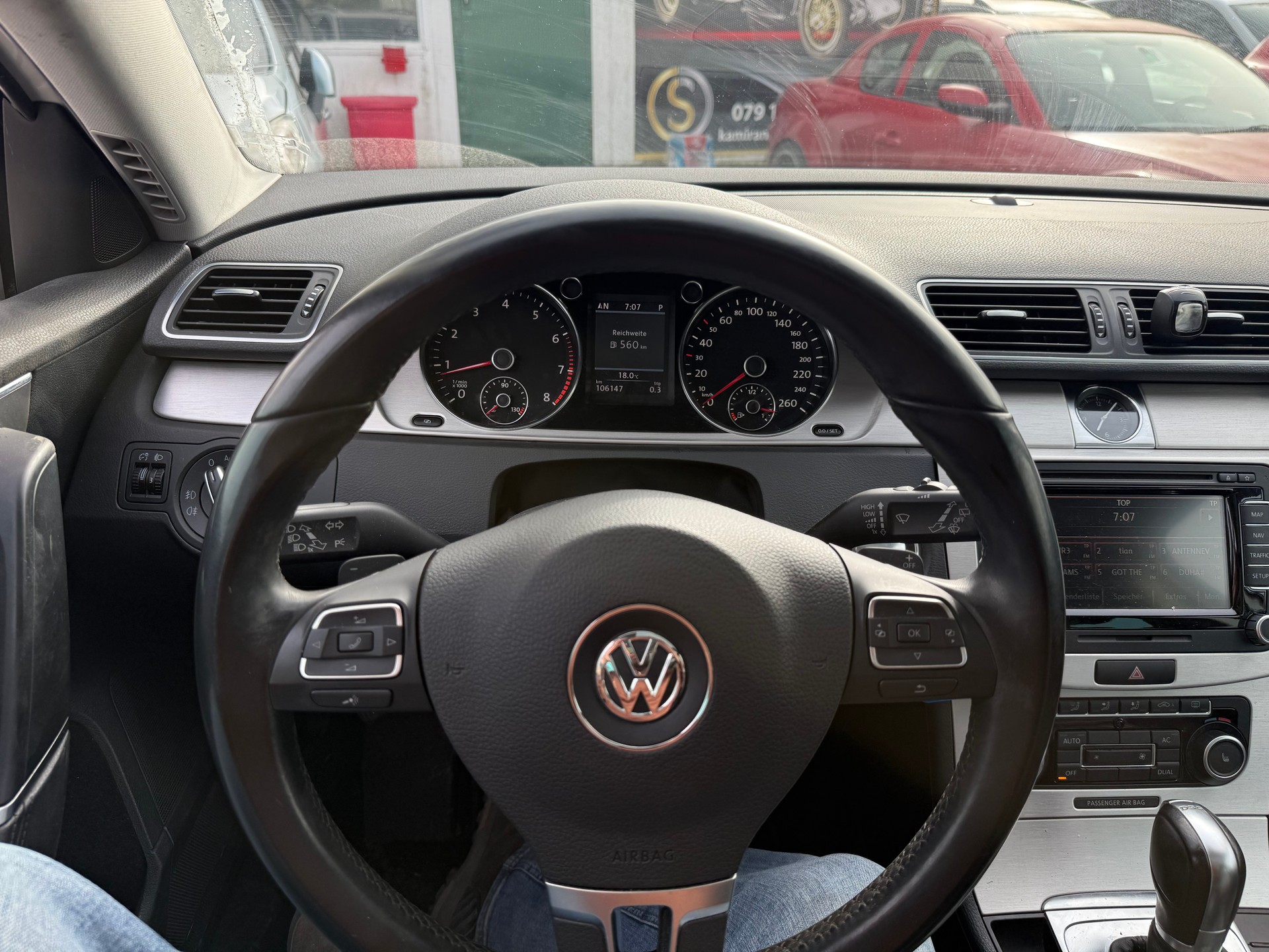 VW Passat Variant 1.8 TSI Comfortline DSG-image-11