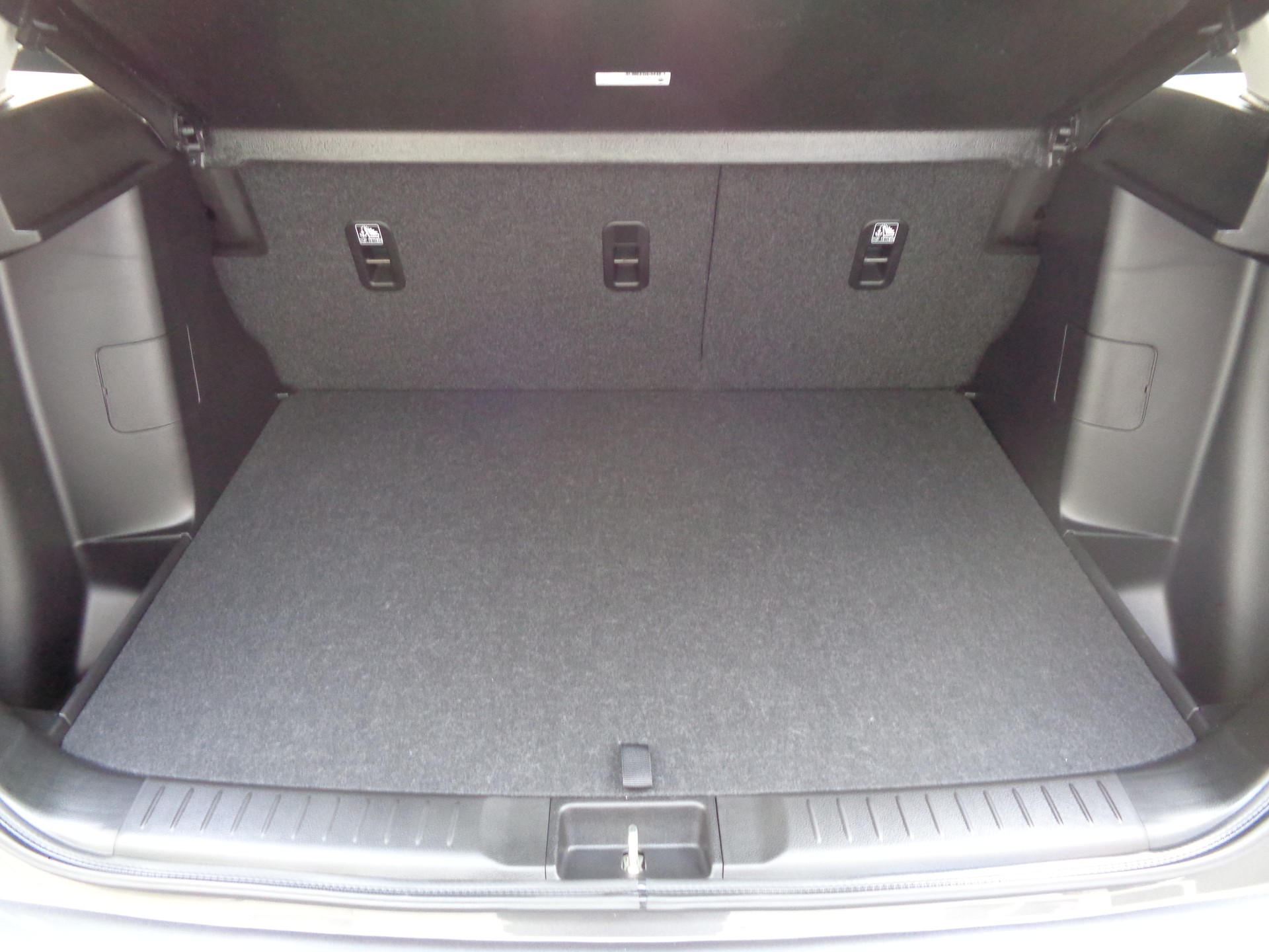 SUZUKI Vitara 1.4 Boosterjet Sakura 4x4 Hybrid Automatic-image-15