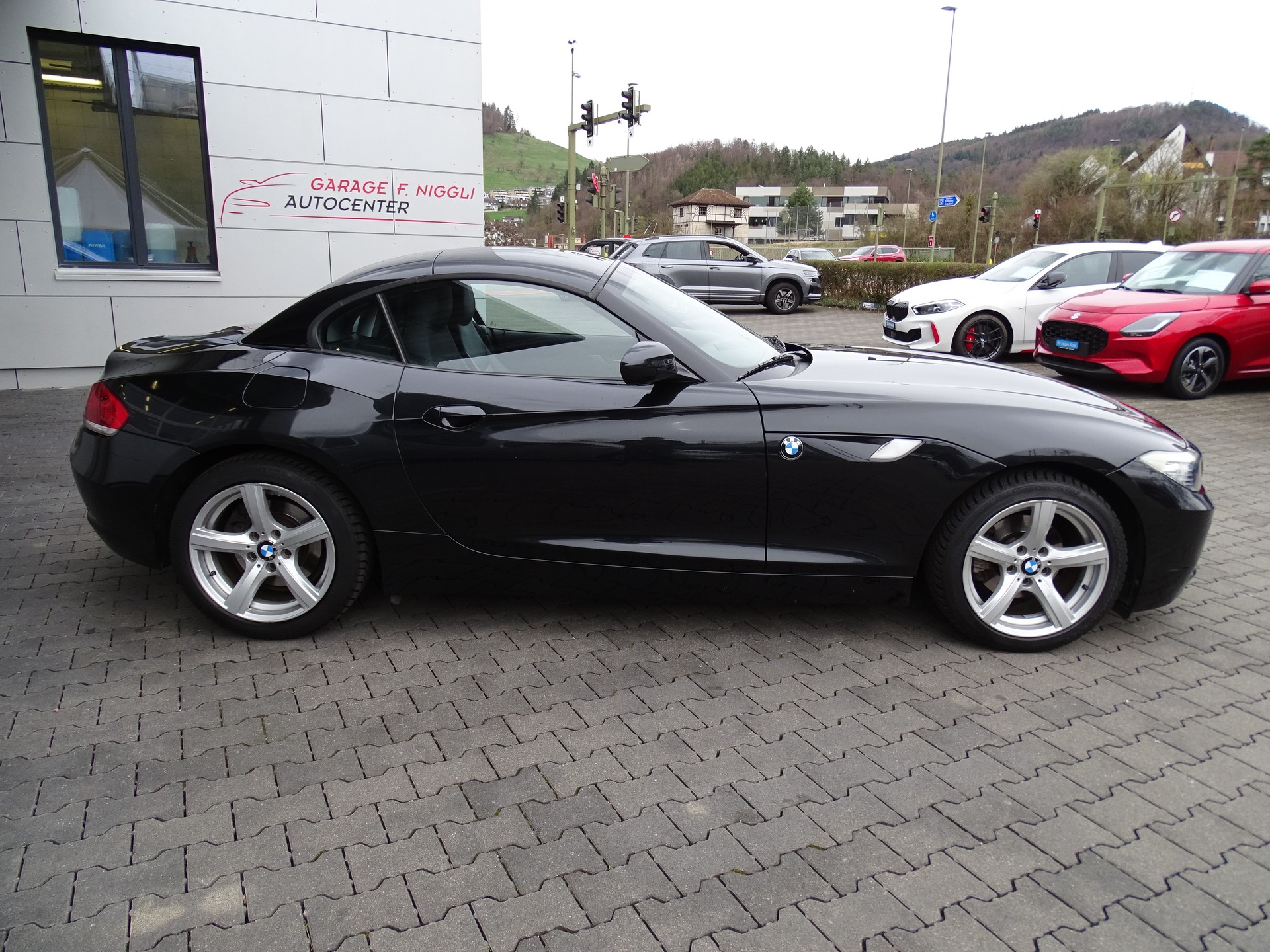BMW Z4 sDrive20i Steptronic-image-4