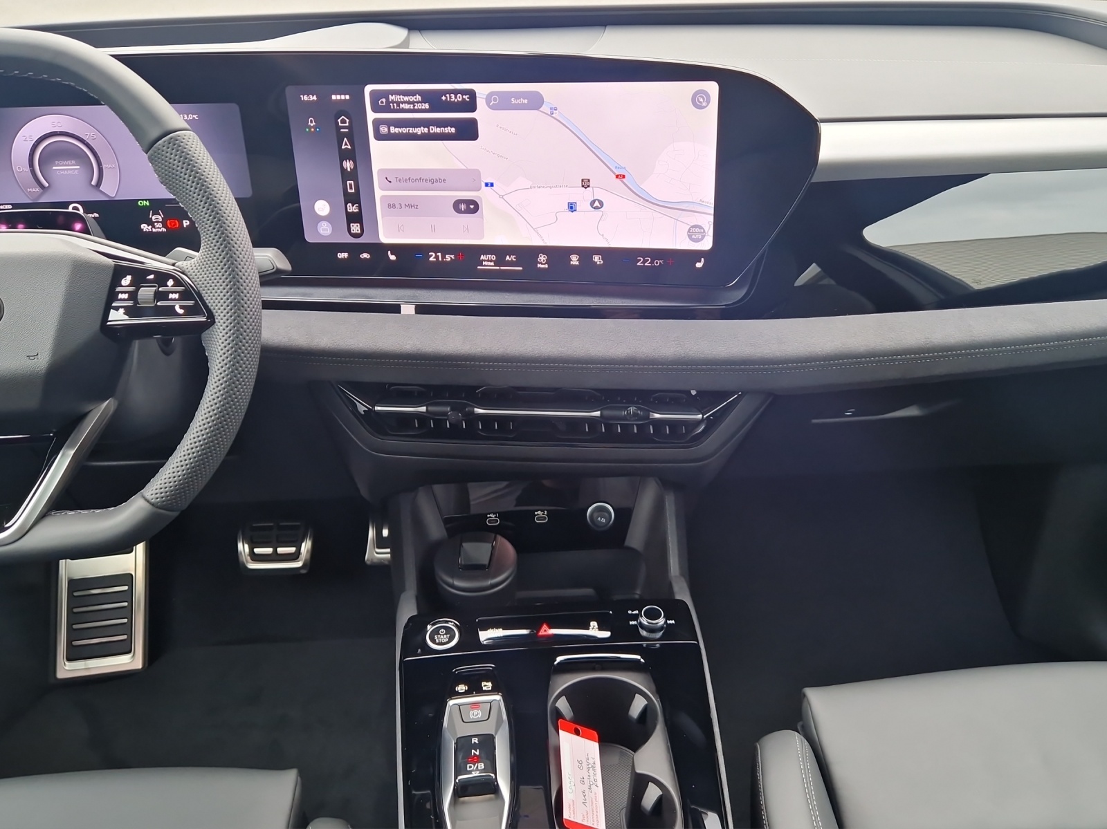 AUDI Q6 Sportback e-tron quattro-image-11