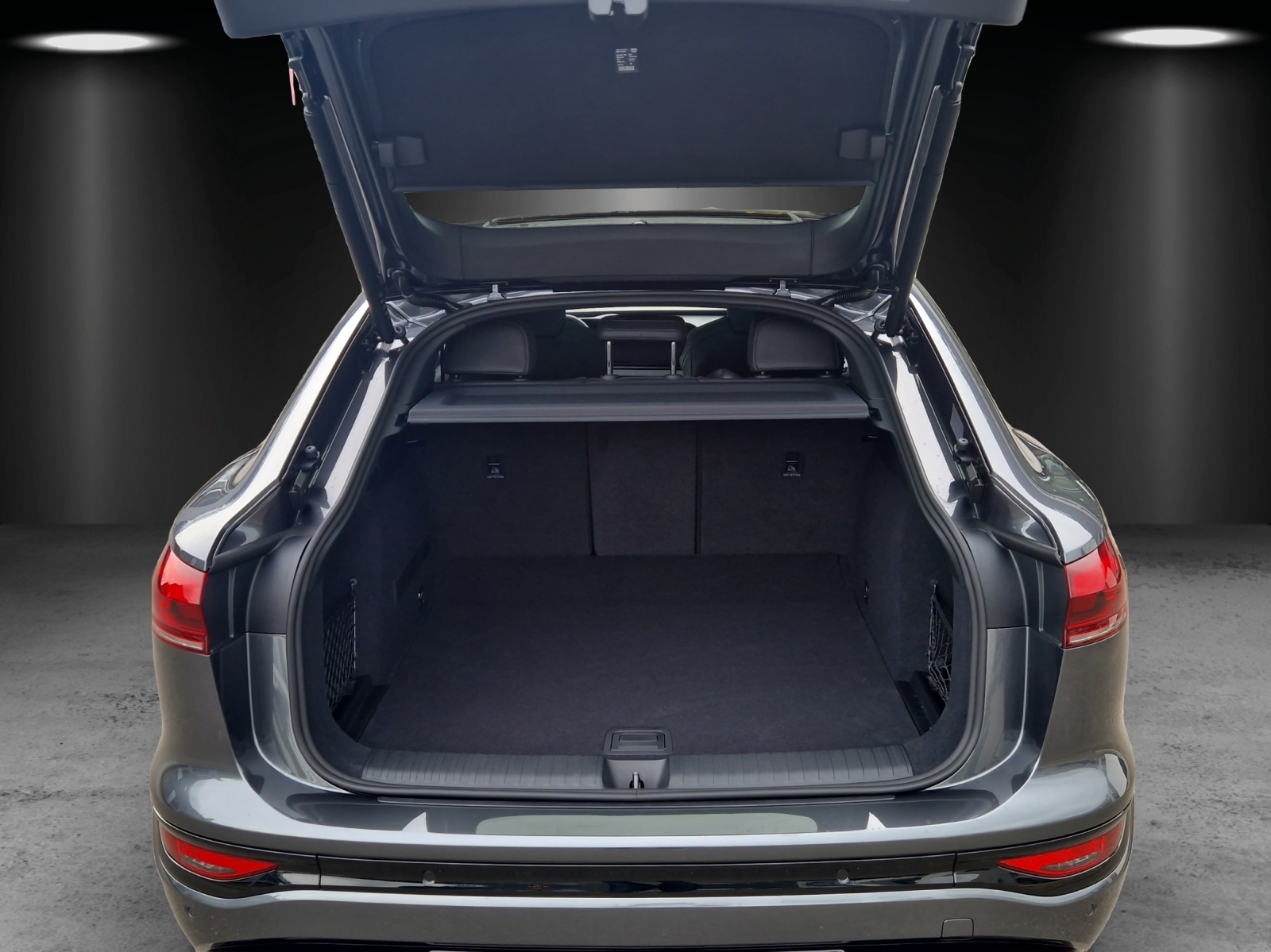 AUDI Q6 Sportback e-tron quattro-image-6