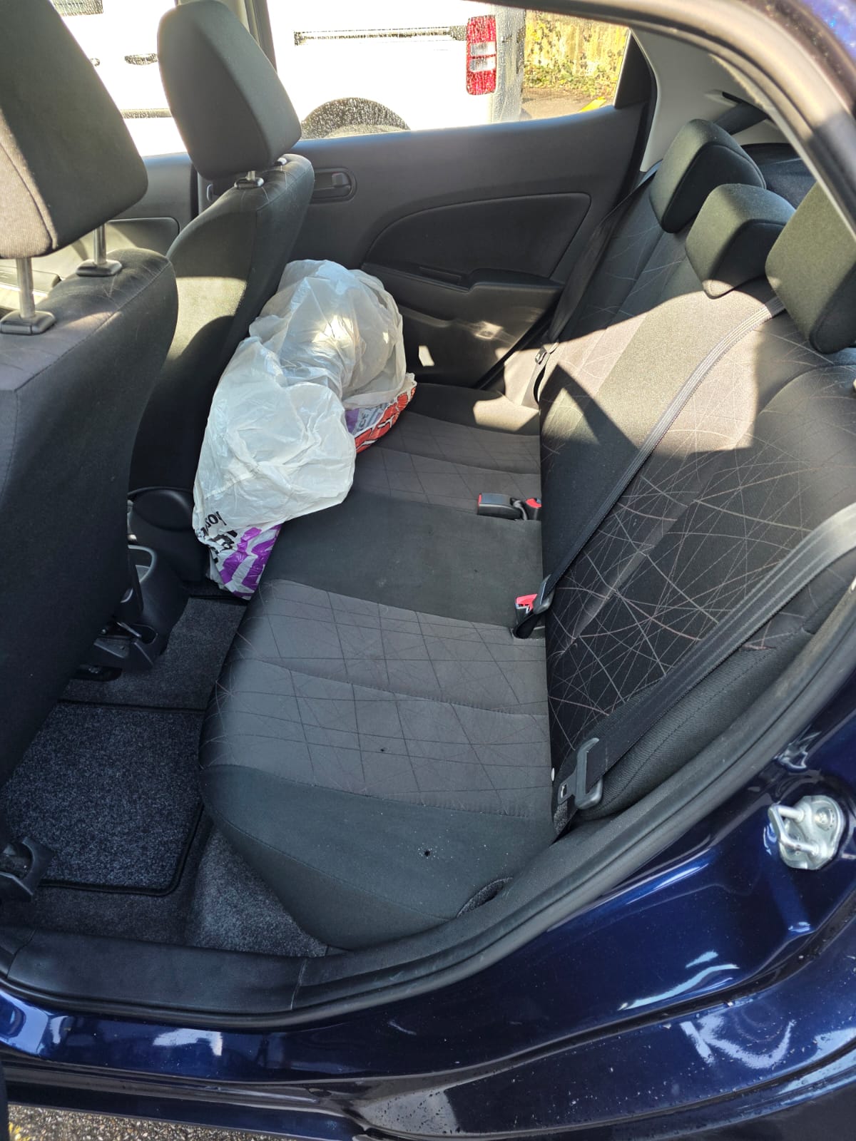 MAZDA 2 1.3i 16V Confort-image-3