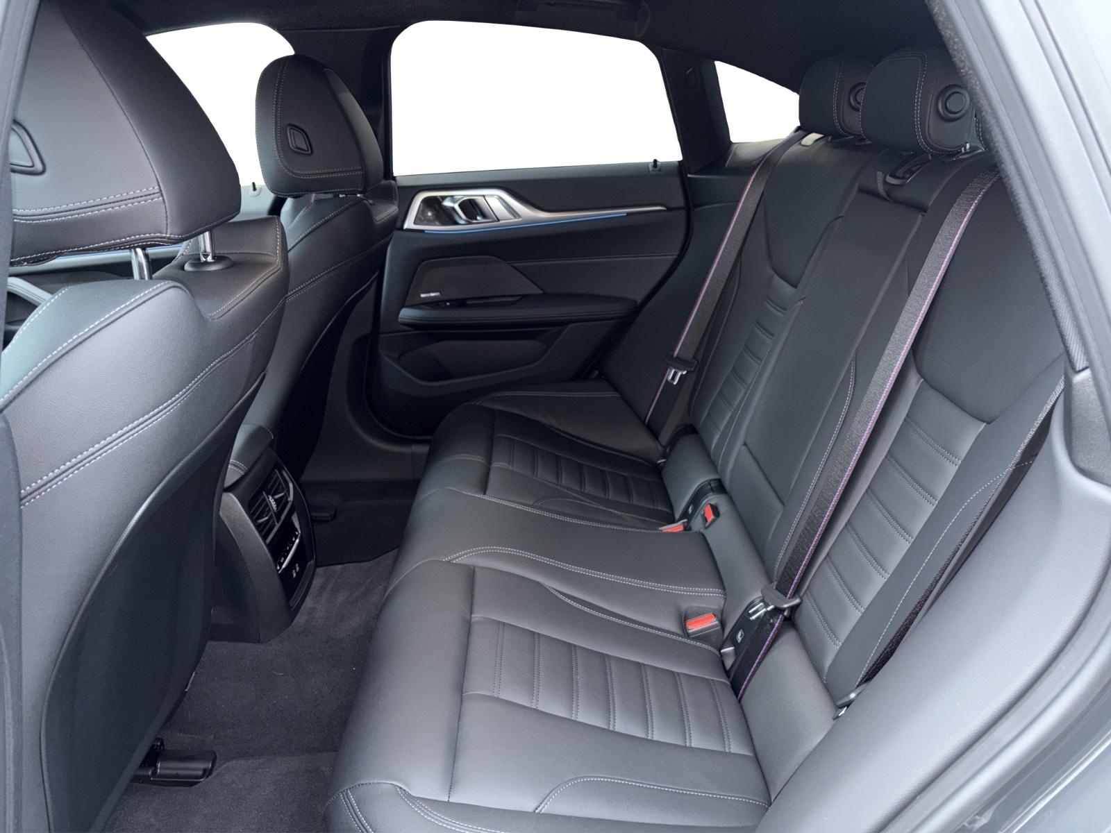 BMW i4 M50-image-13