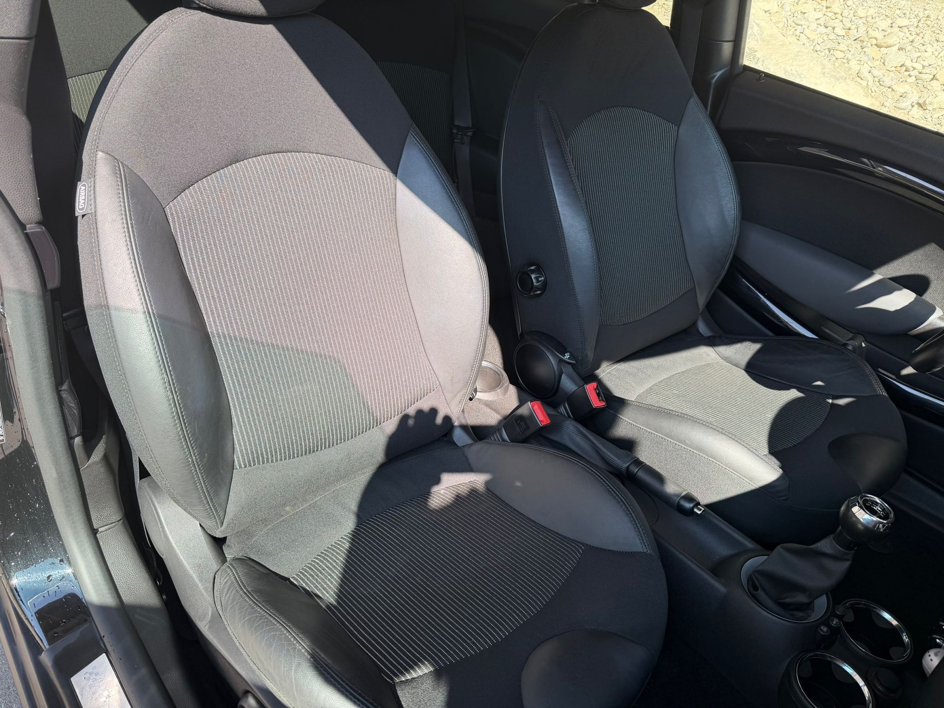 MINI Cooper S-image-9