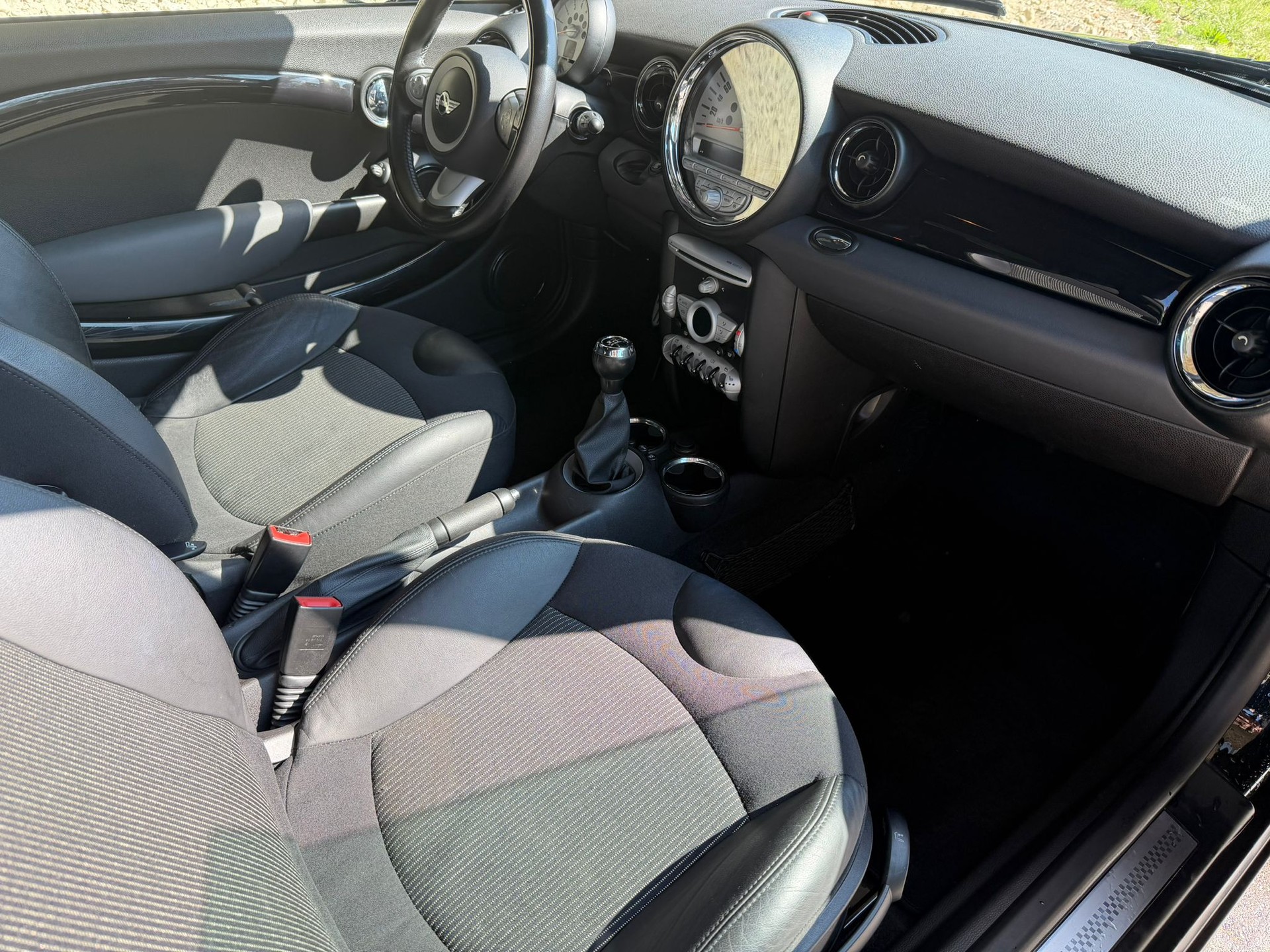 MINI Cooper S-image-8
