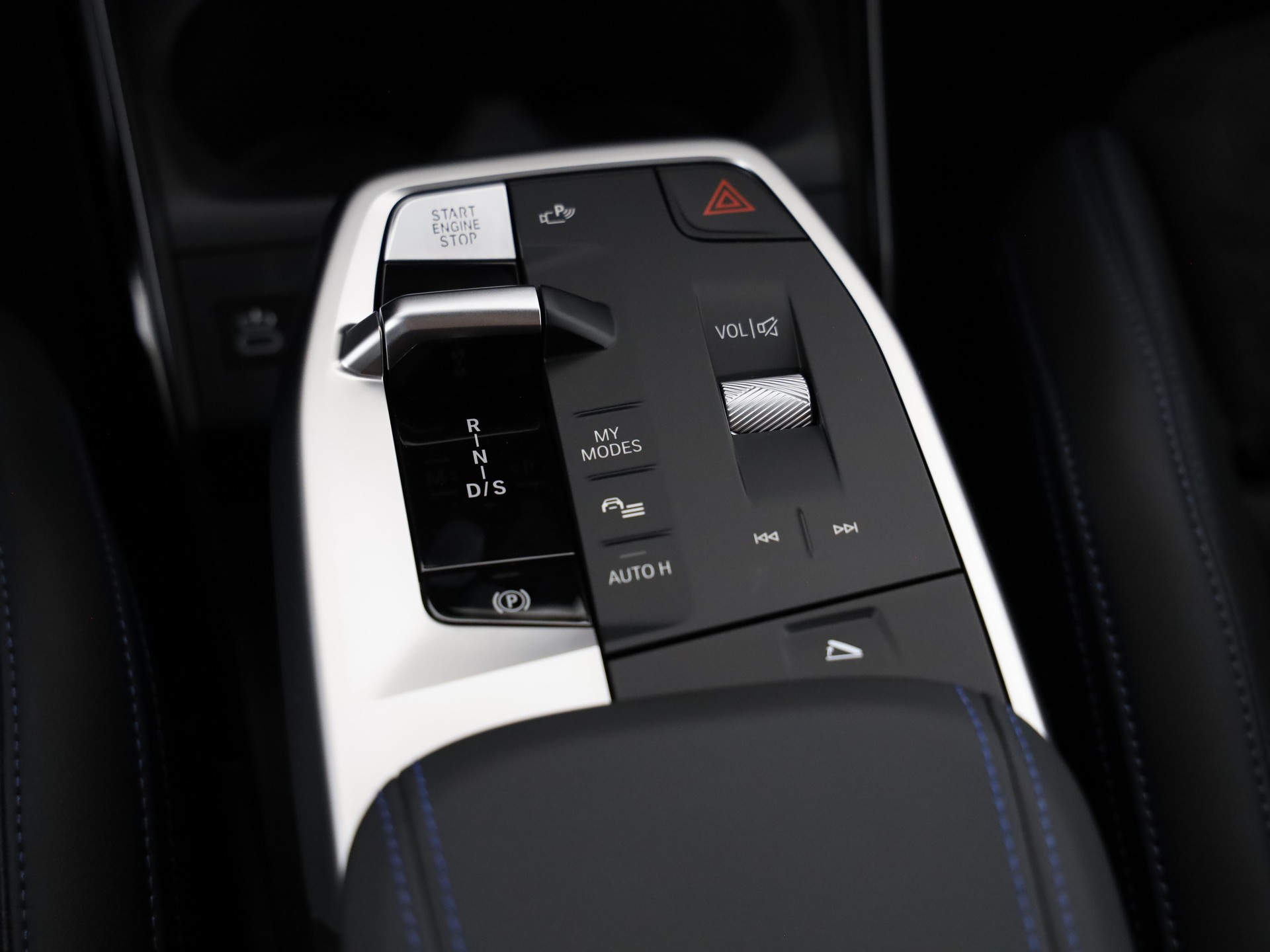 BMW 223d xDrive Active Tourer-image-17