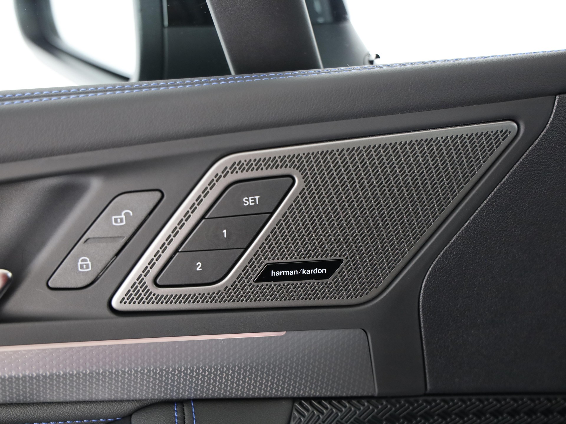BMW 223d xDrive Active Tourer-image-10
