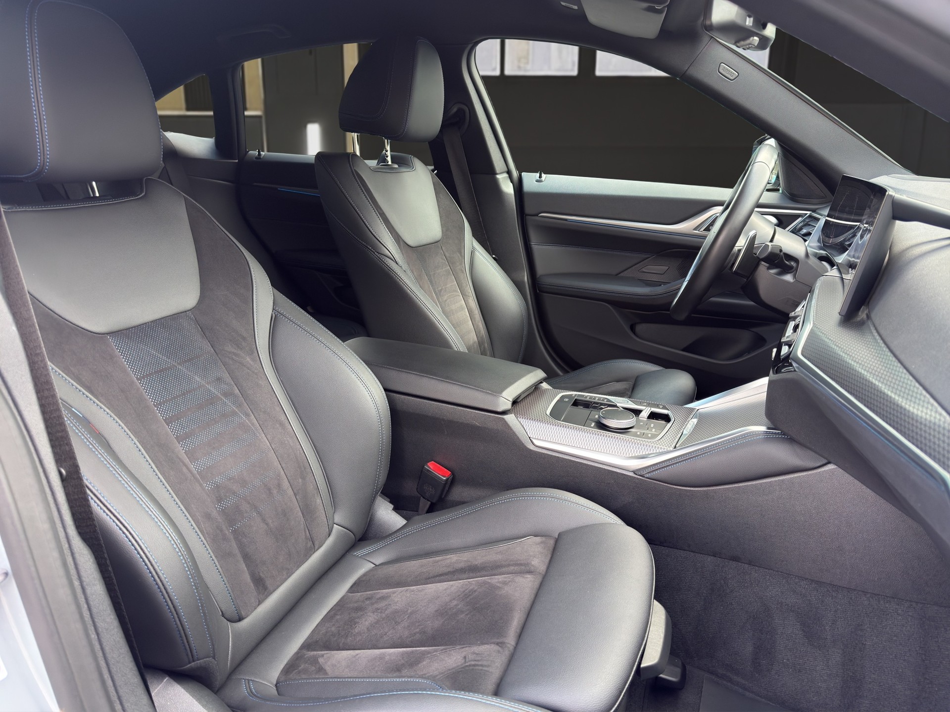 BMW 420d xDrive 48V Gran Coupé M Sport Steptronic-image-9