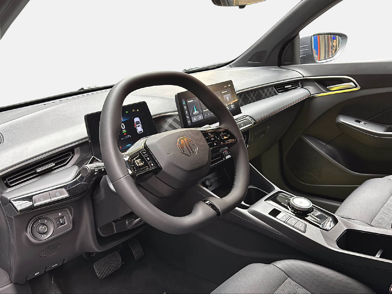 MG 3 1.5 Hybrid Luxury-image-10