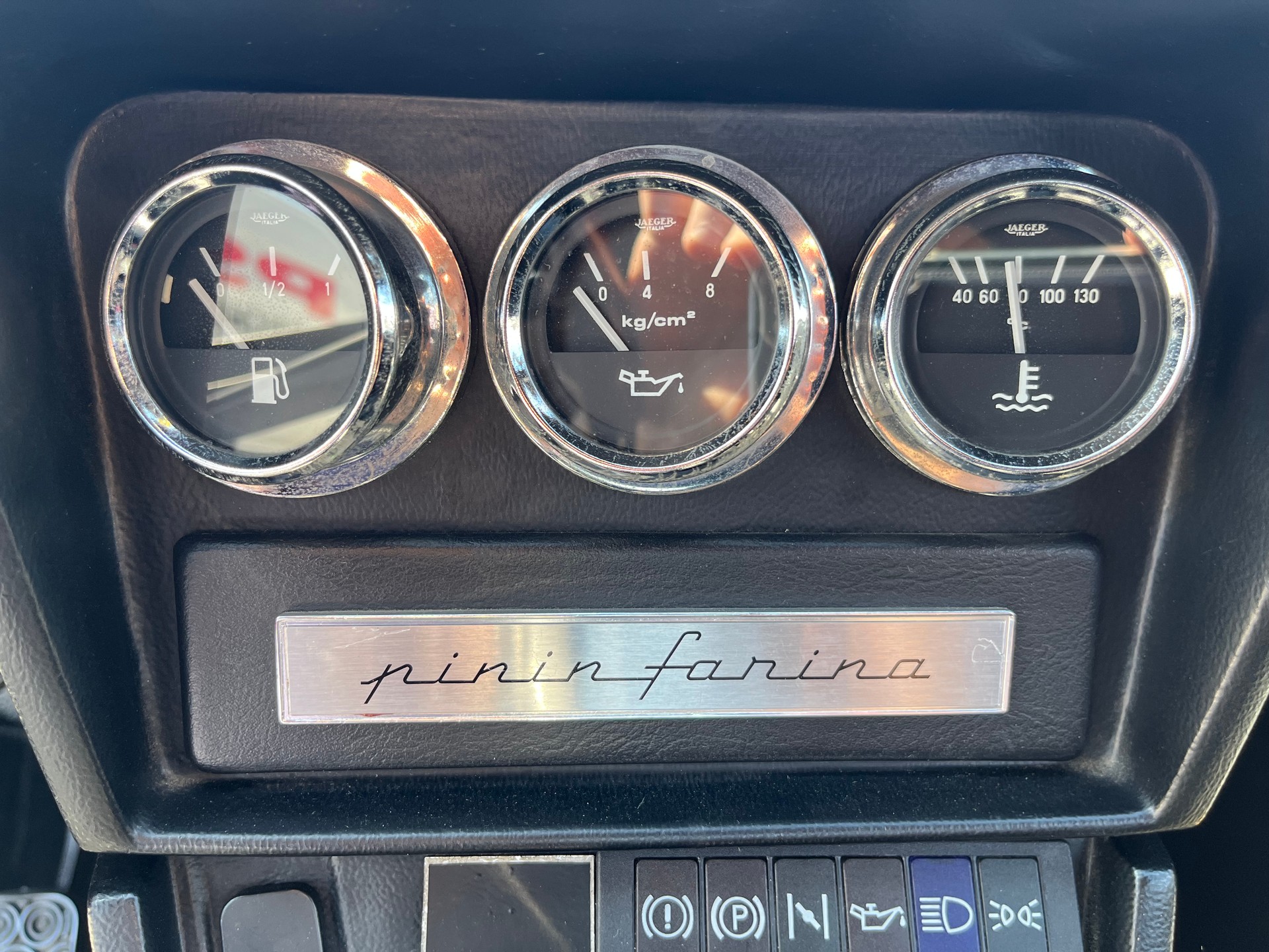 ALFA ROMEO 2000 spider coda tronca. Etat exceptionnel! 1ère main, comme neuve.-image-14