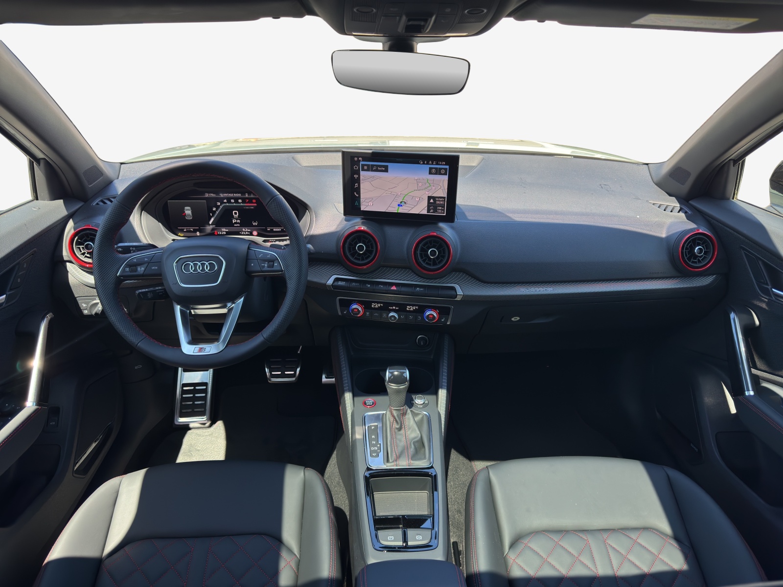 AUDI SQ2 TFSI quattro S-tronic-image-8