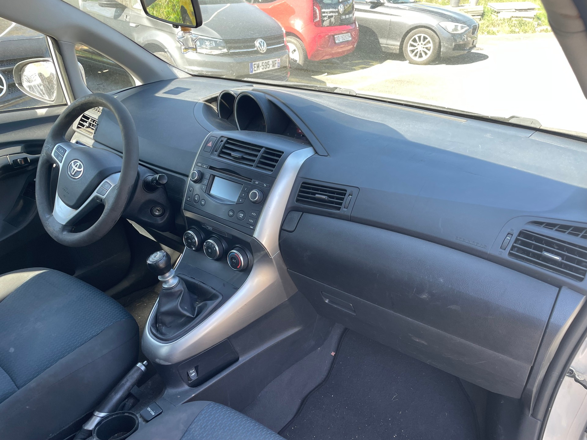 TOYOTA Verso 1.6 Terra-image-4