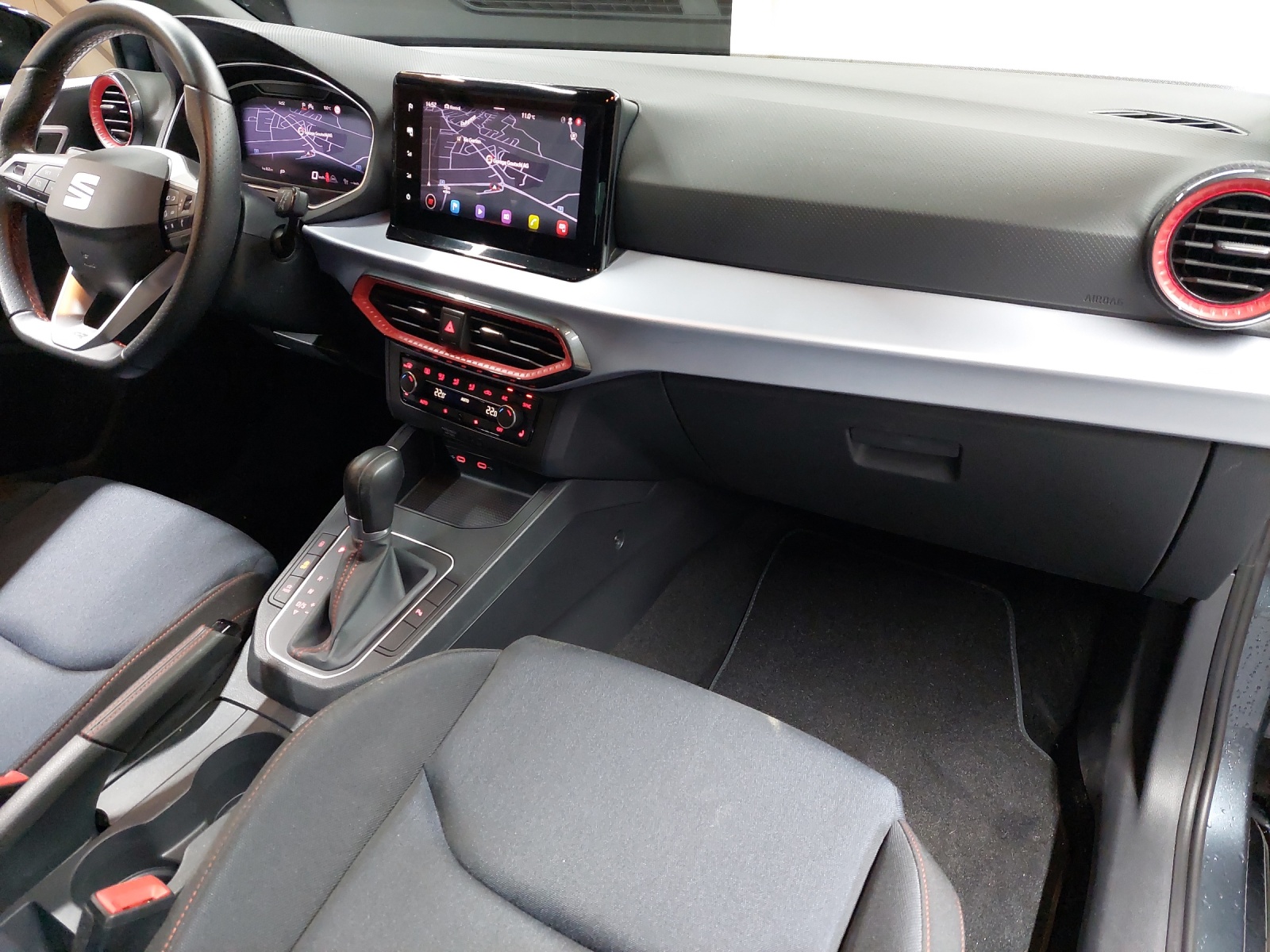 SEAT Ibiza 1.0 EcoTSI Hola FR DSG-image-9