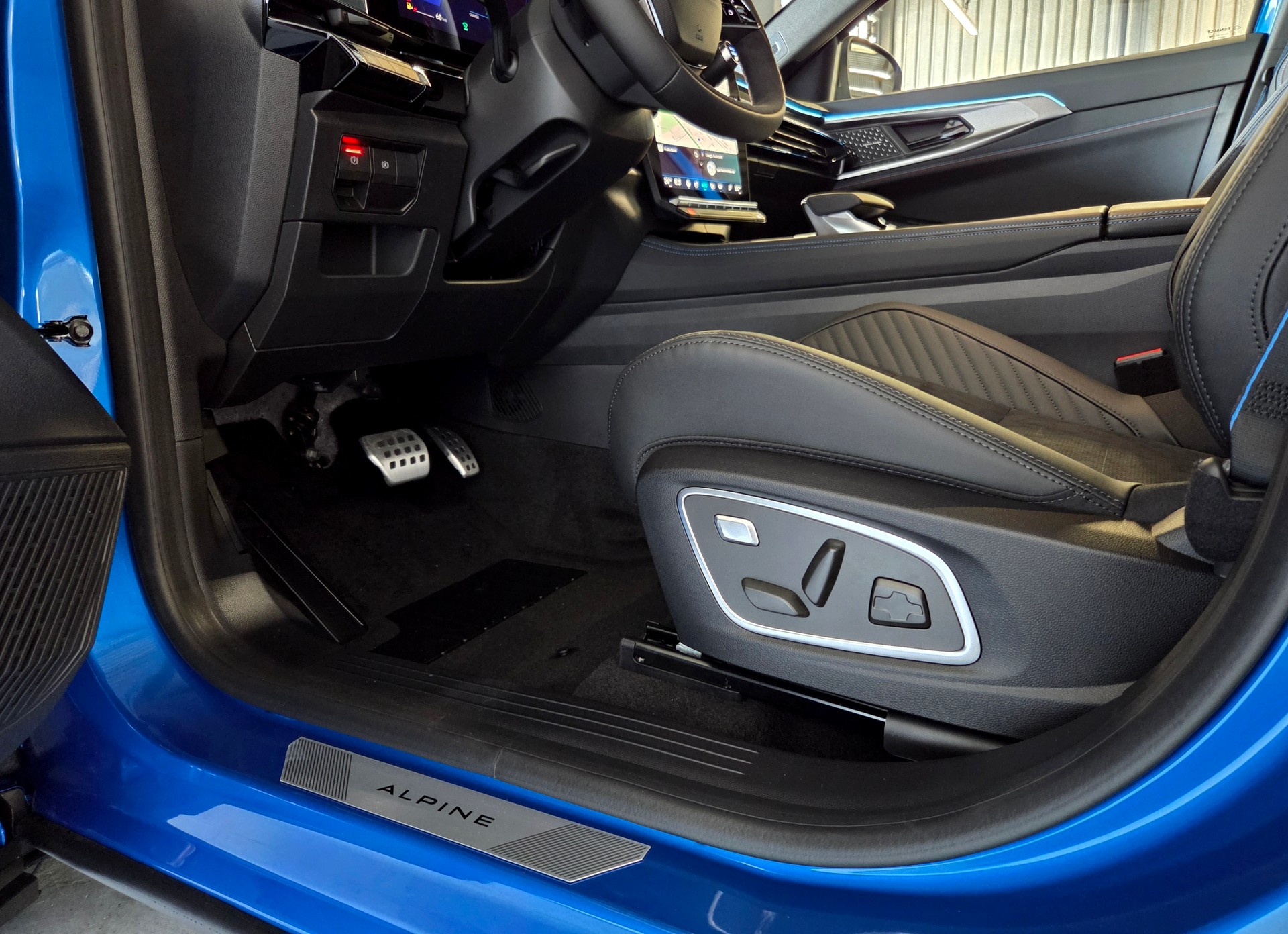 RENAULT Rafale 1.2 E-Tech esprit Alpine-image-4