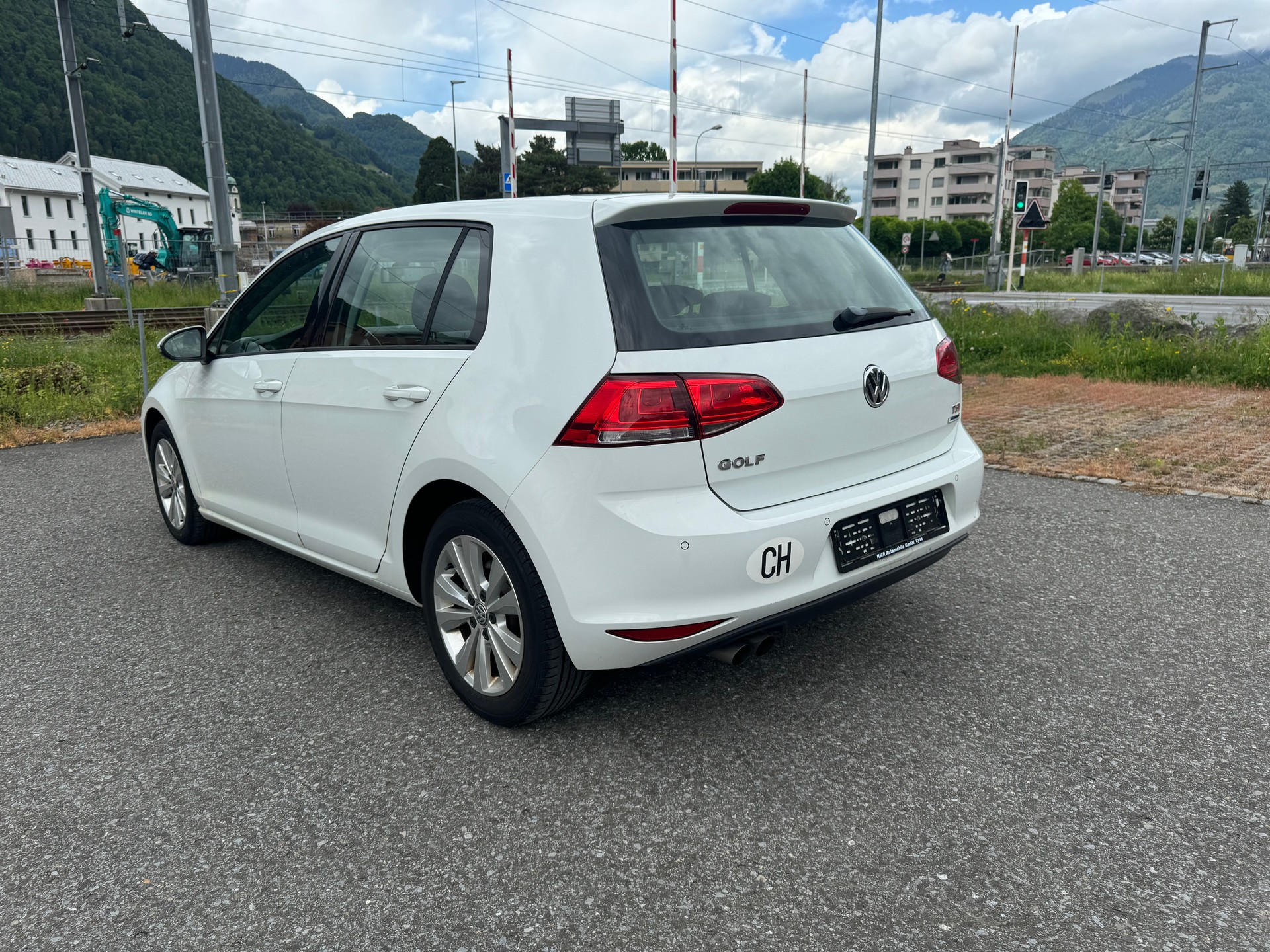 VW Golf 1.4 TSI Comfortline DSG-image-1