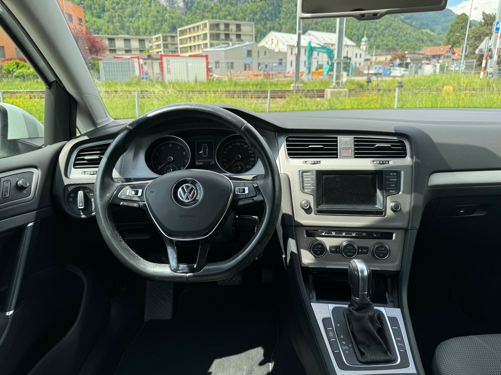 VW Golf 1.4 TSI Comfortline DSG-image-9