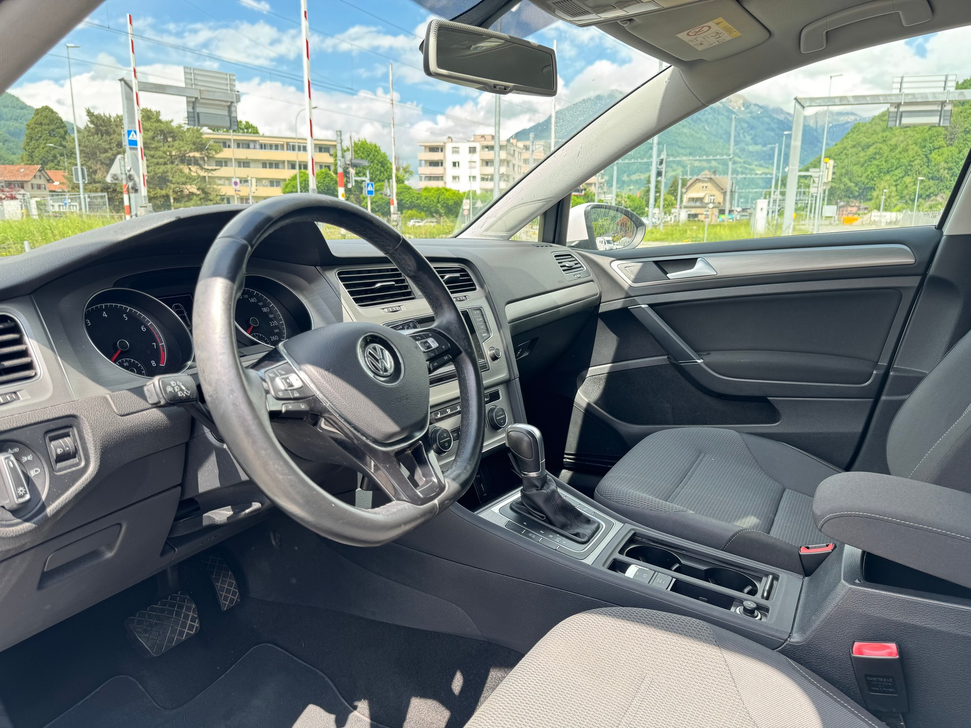 VW Golf 1.4 TSI Comfortline DSG-image-8
