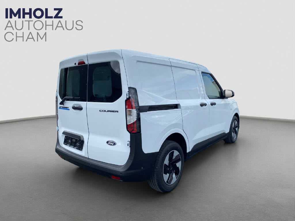 FORD E-Transit Courier Van 136 PS Trend-image-4