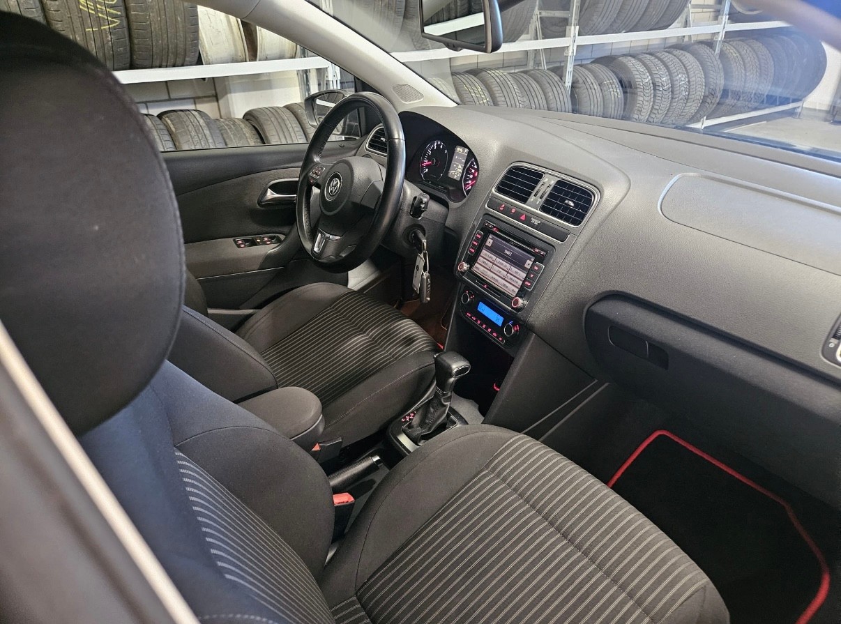 VW Polo 1.2 TSI Comfortline DSG-image-11