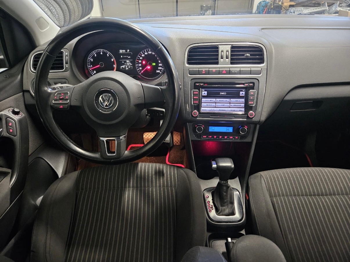 VW Polo 1.2 TSI Comfortline DSG-image-9