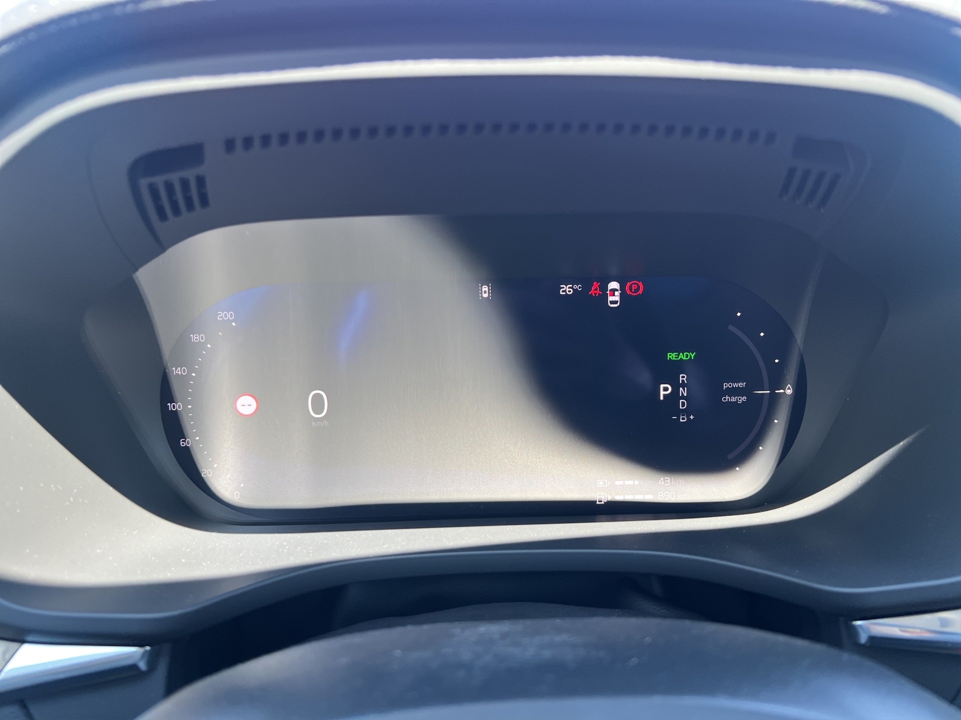 VOLVO XC60 2.0 T8 TE Ultra Dark eAWD-image-17