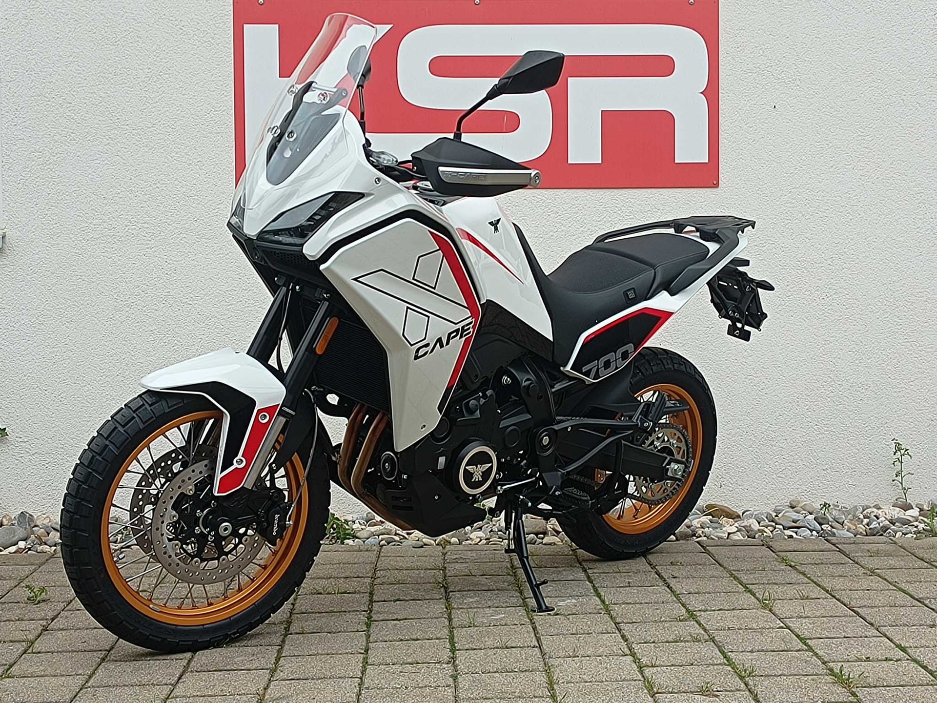 MOTO MORINI X-Cape 700 Gold Edition-showroom-element-3