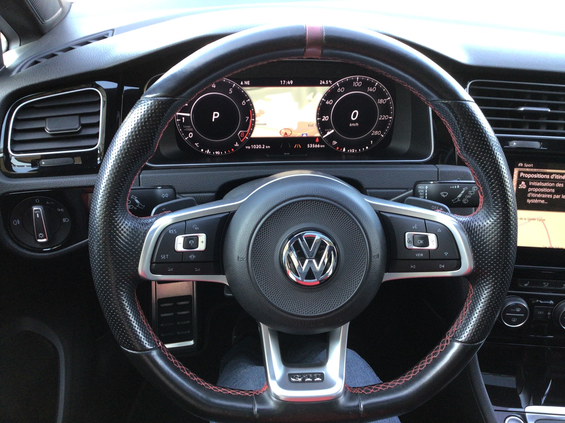 VW Golf 2.0 TSI GTI TCR DSG-image-8