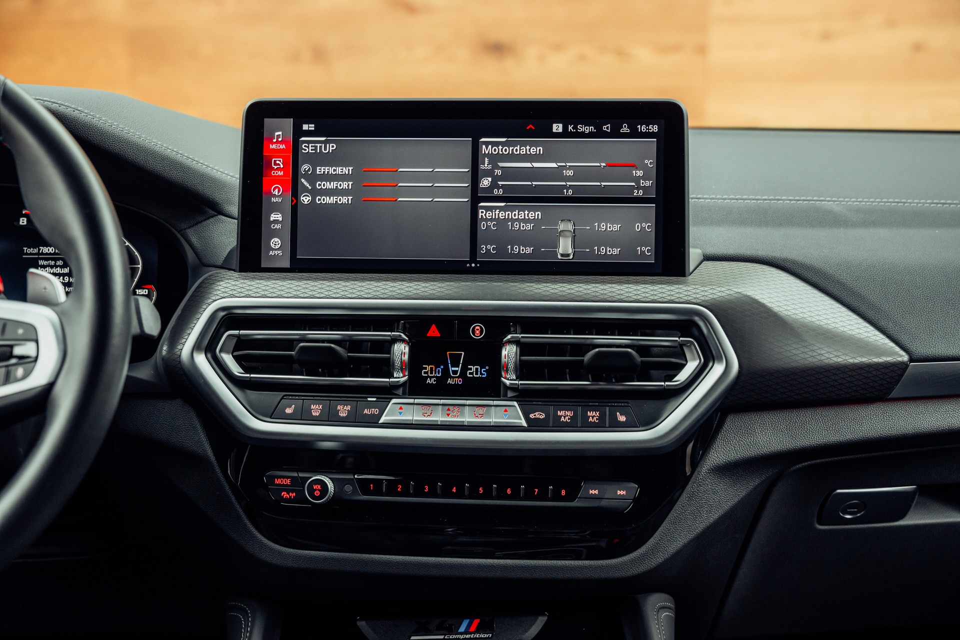 BMW X4M xDrive Competition Steptronic-image-11